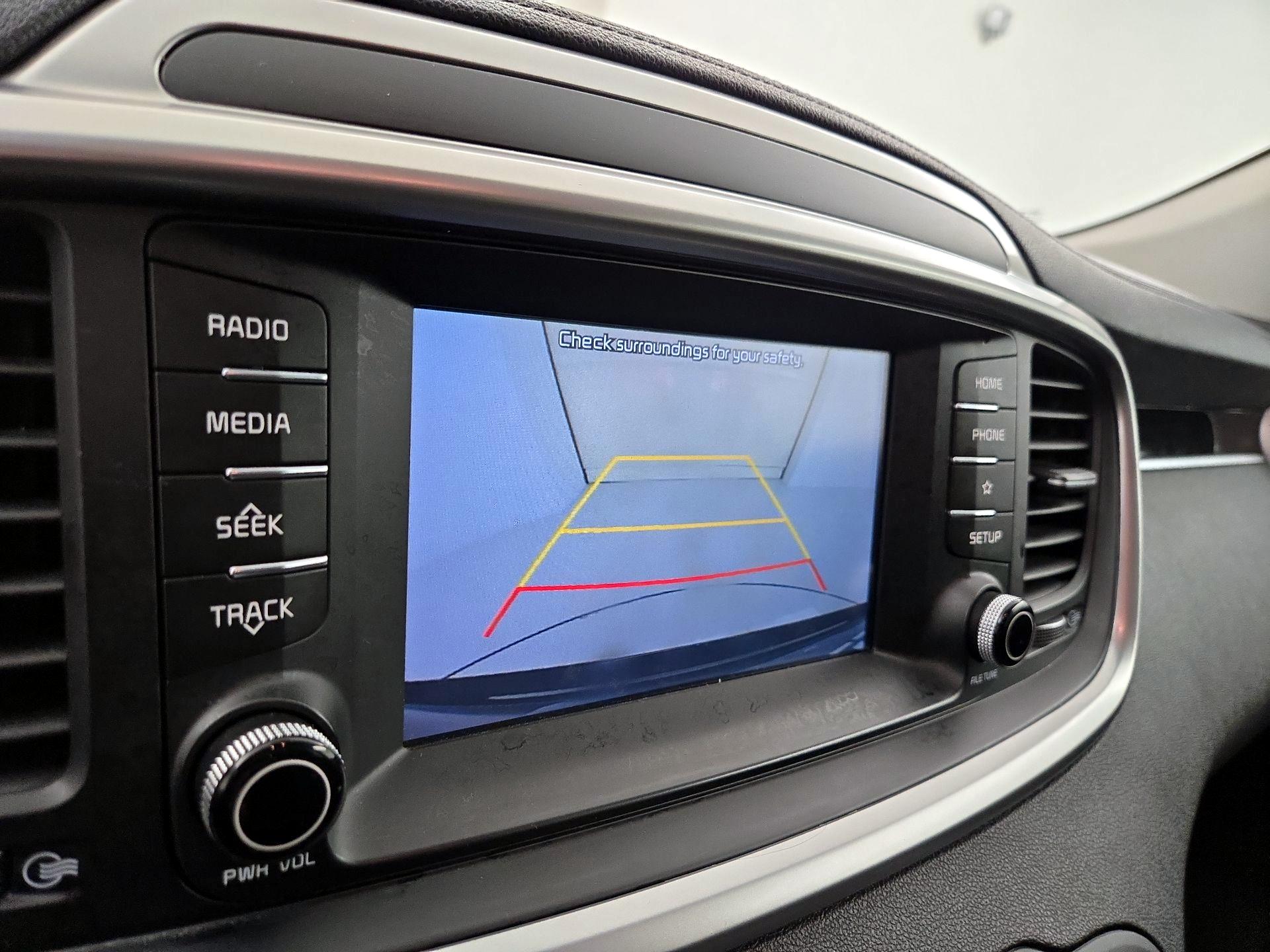 Thumbnail: 2019 Kia Sorento - 14