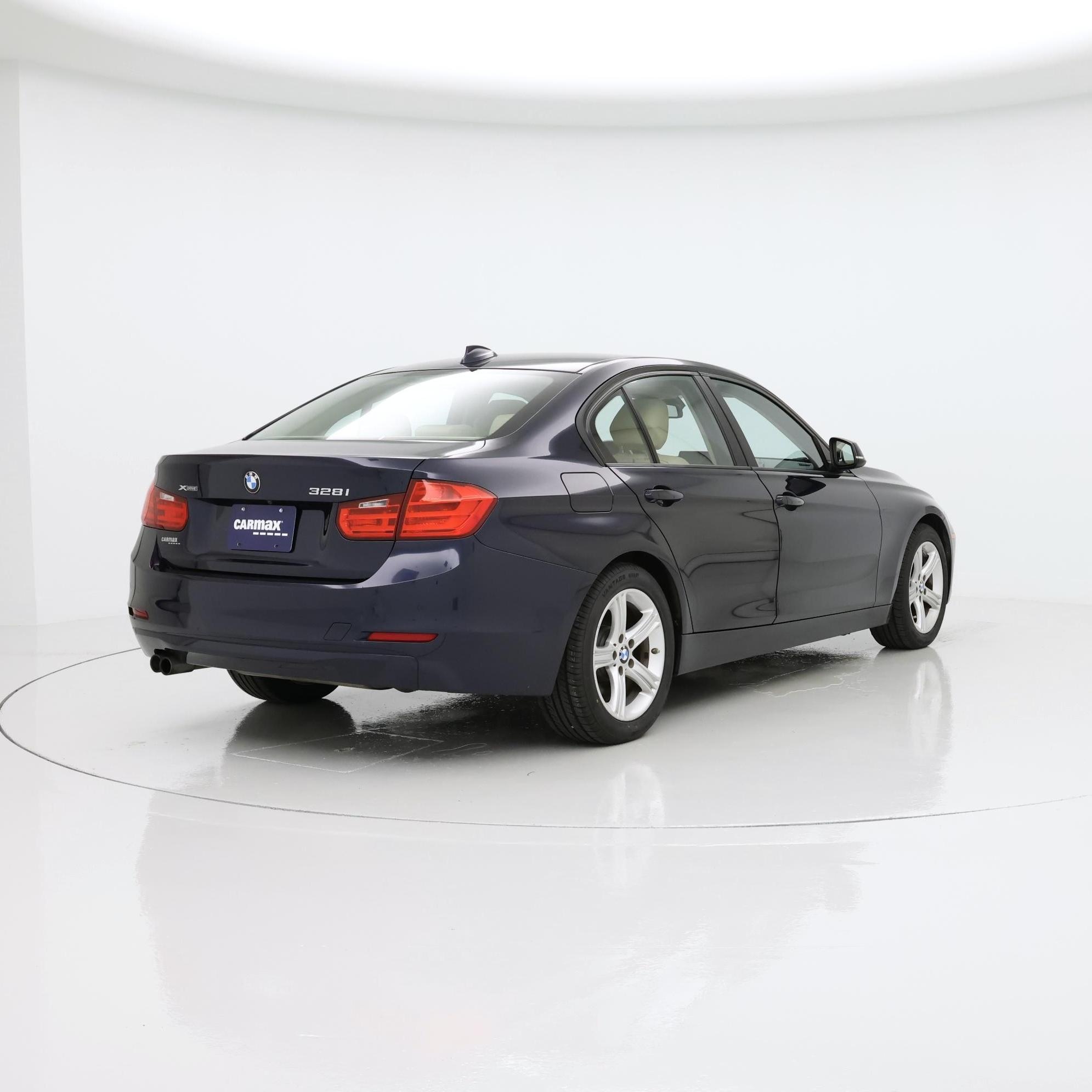 Thumbnail: 2015 BMW 3 Series - 8