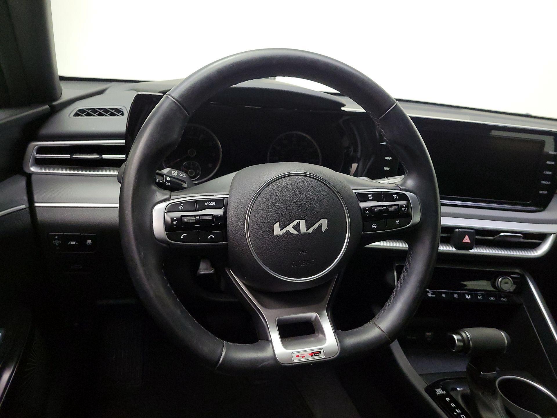 Thumbnail: 2022 Kia K5 - 10