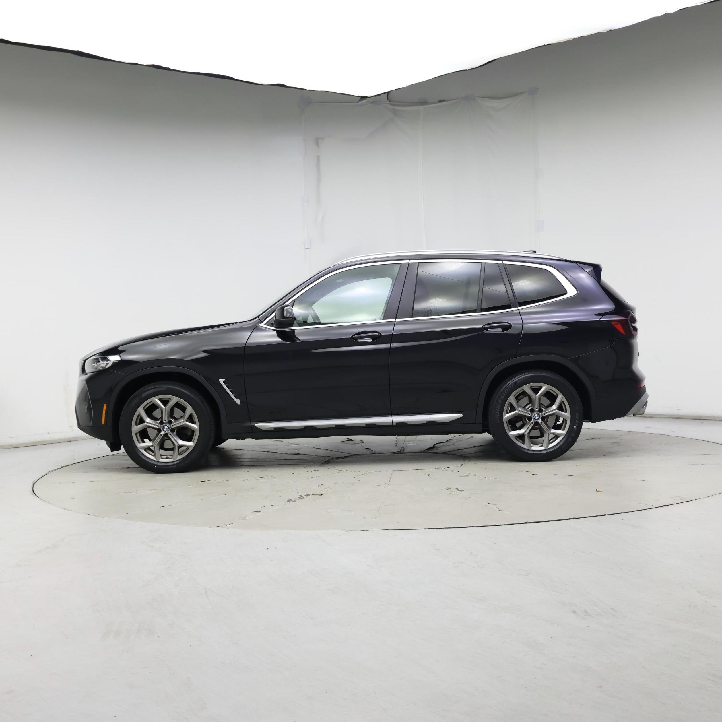 Thumbnail: 2022 BMW X3 - 3