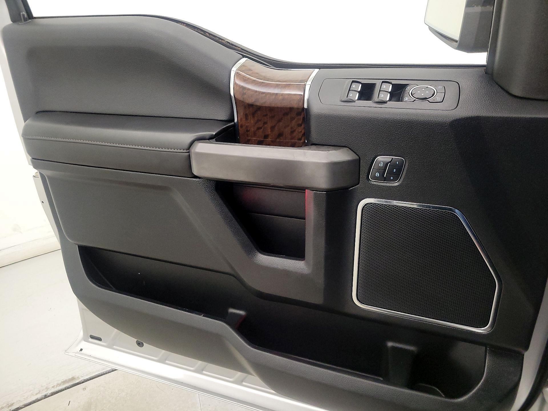 Thumbnail: 2015 Ford F-150 - 12