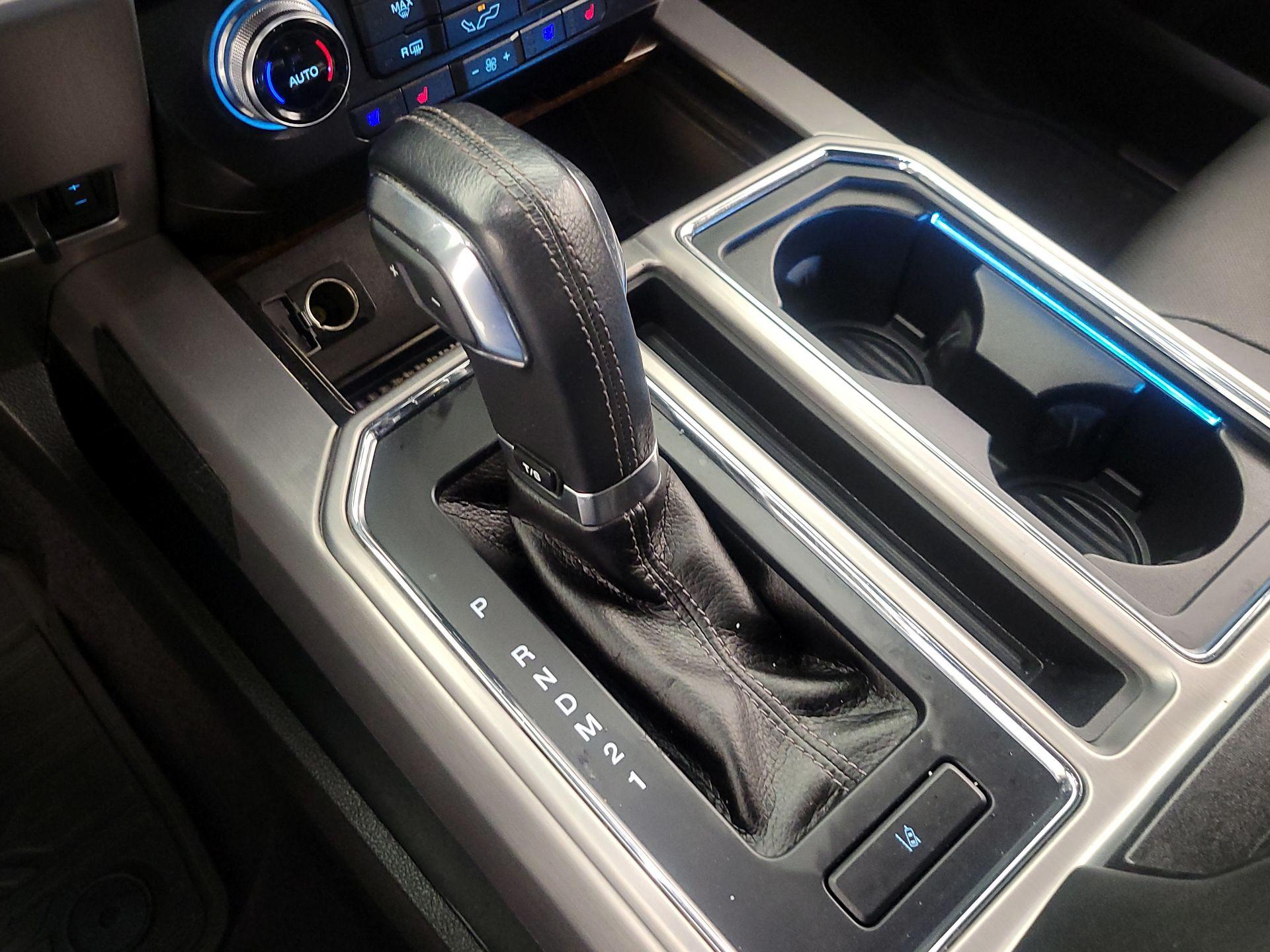 Thumbnail: 2015 Ford F-150 - 18
