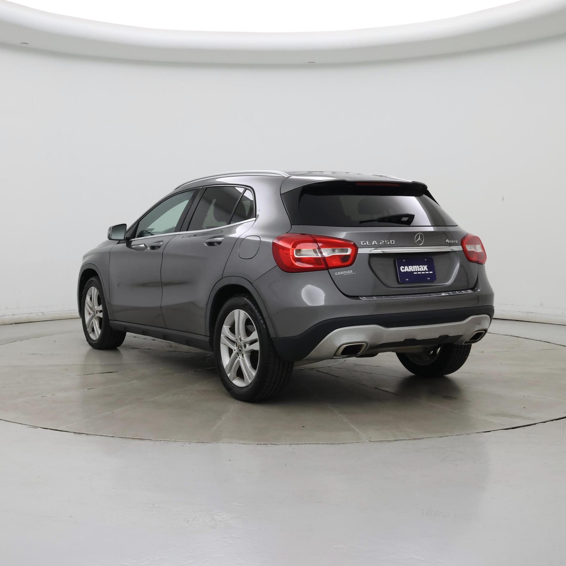 Thumbnail: 2018 Mercedes-Benz GLA - 2