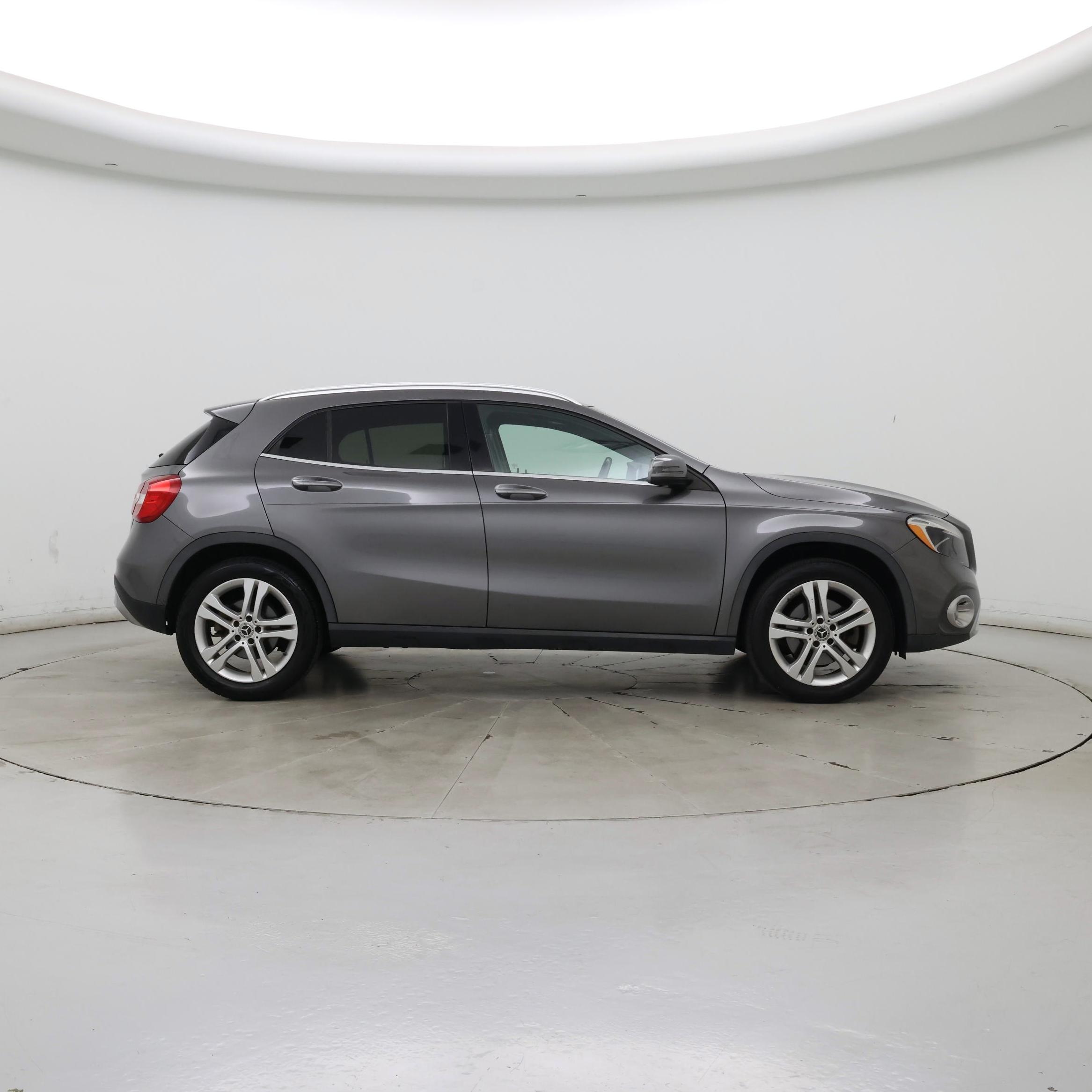 Thumbnail: 2018 Mercedes-Benz GLA - 7