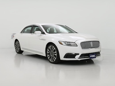 White 2017 Lincoln Continental Reserve