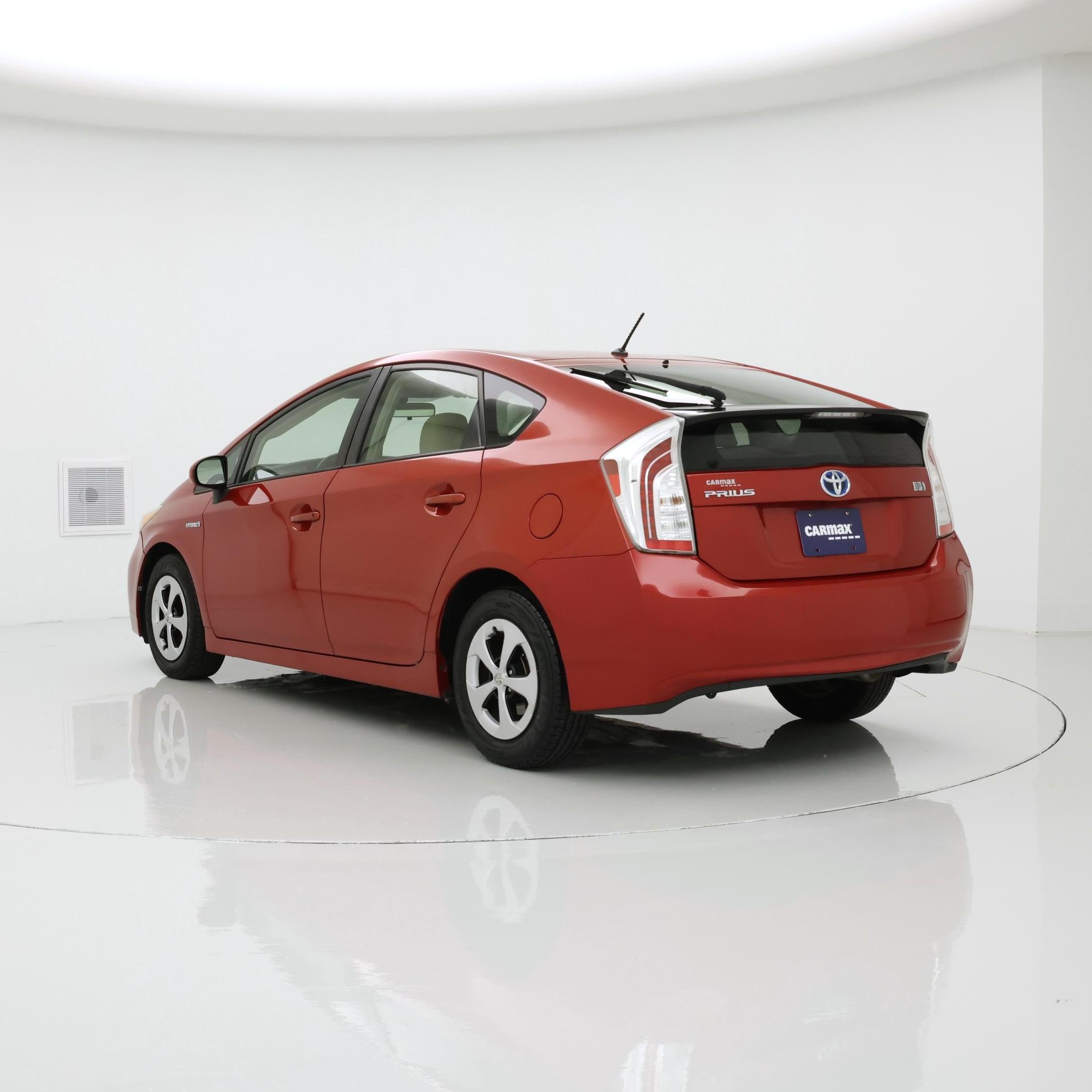 Thumbnail: 2014 Toyota Prius - 2