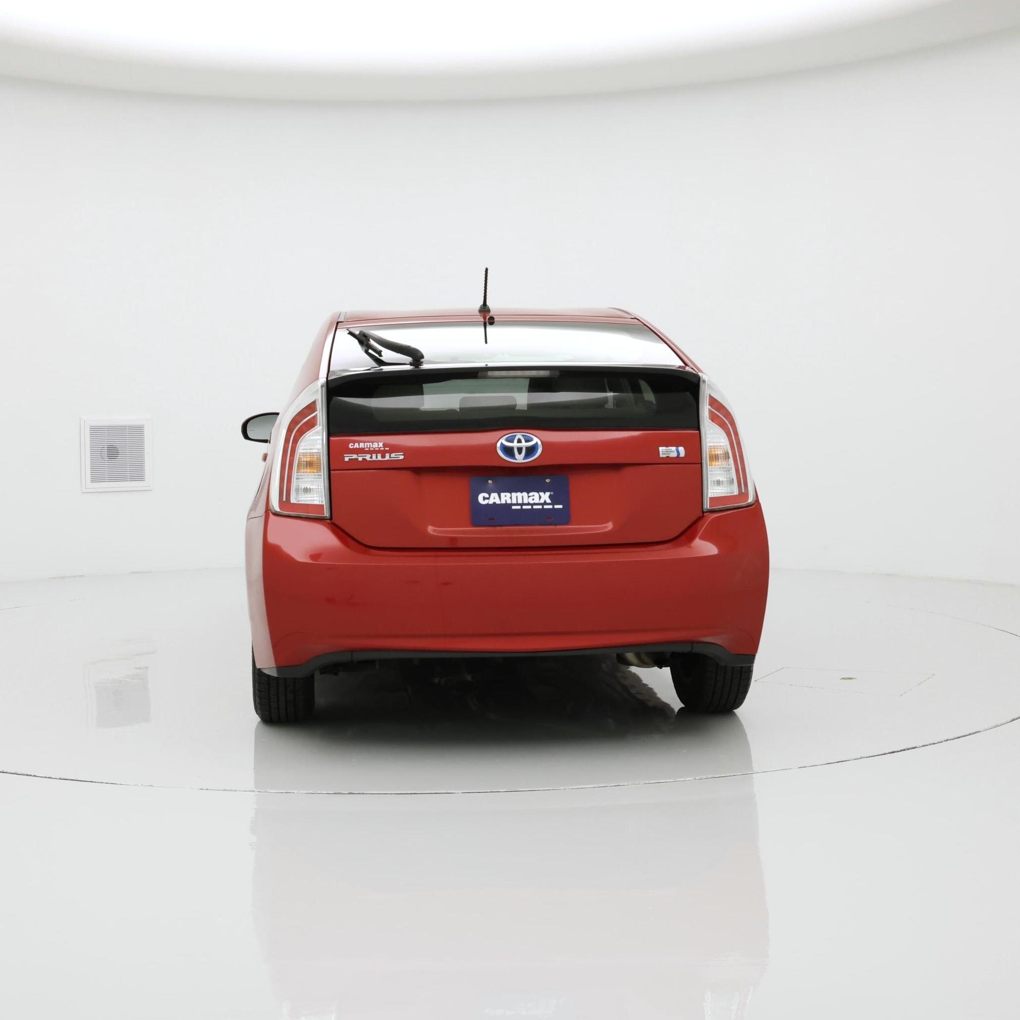 Thumbnail: 2014 Toyota Prius - 6