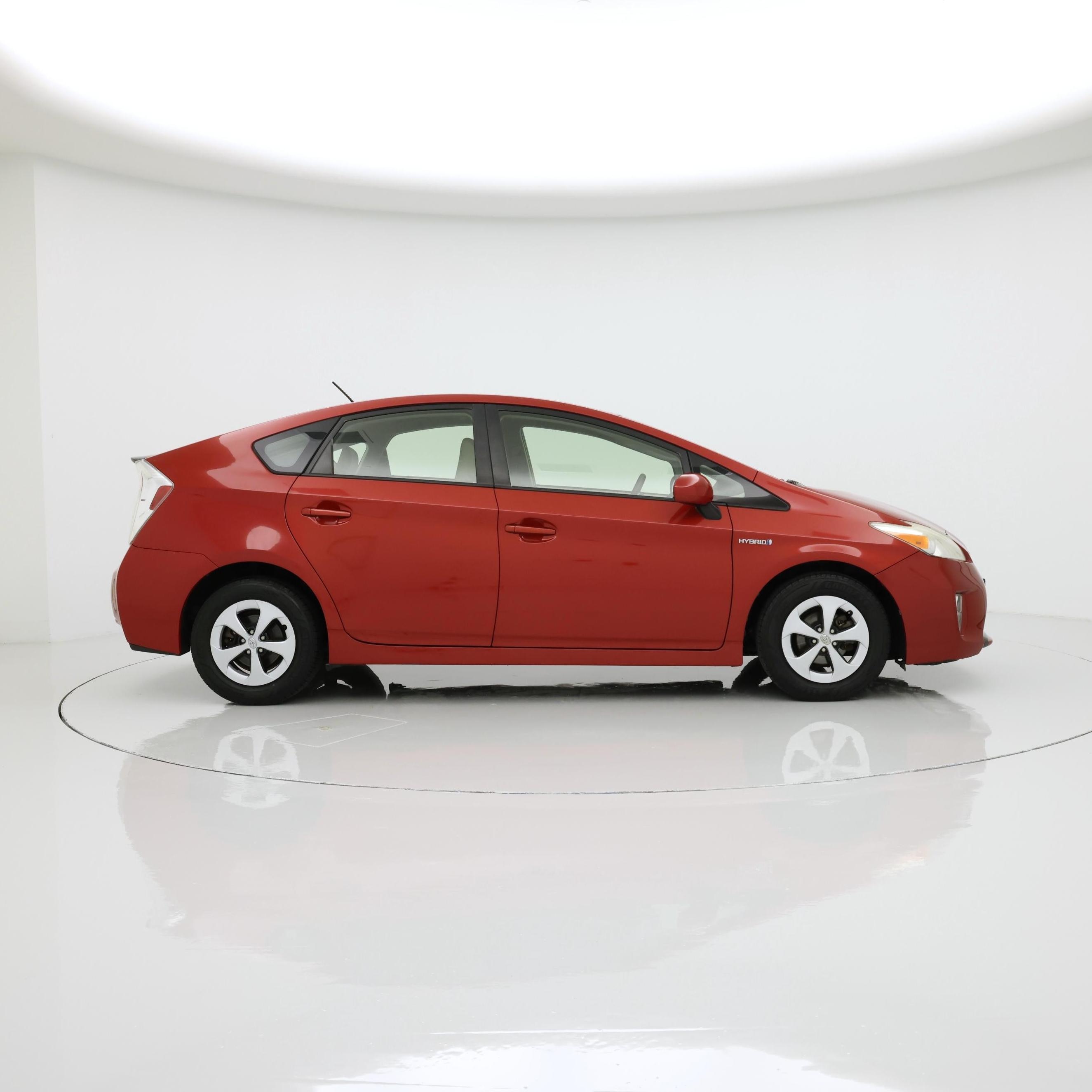 Thumbnail: 2014 Toyota Prius - 7