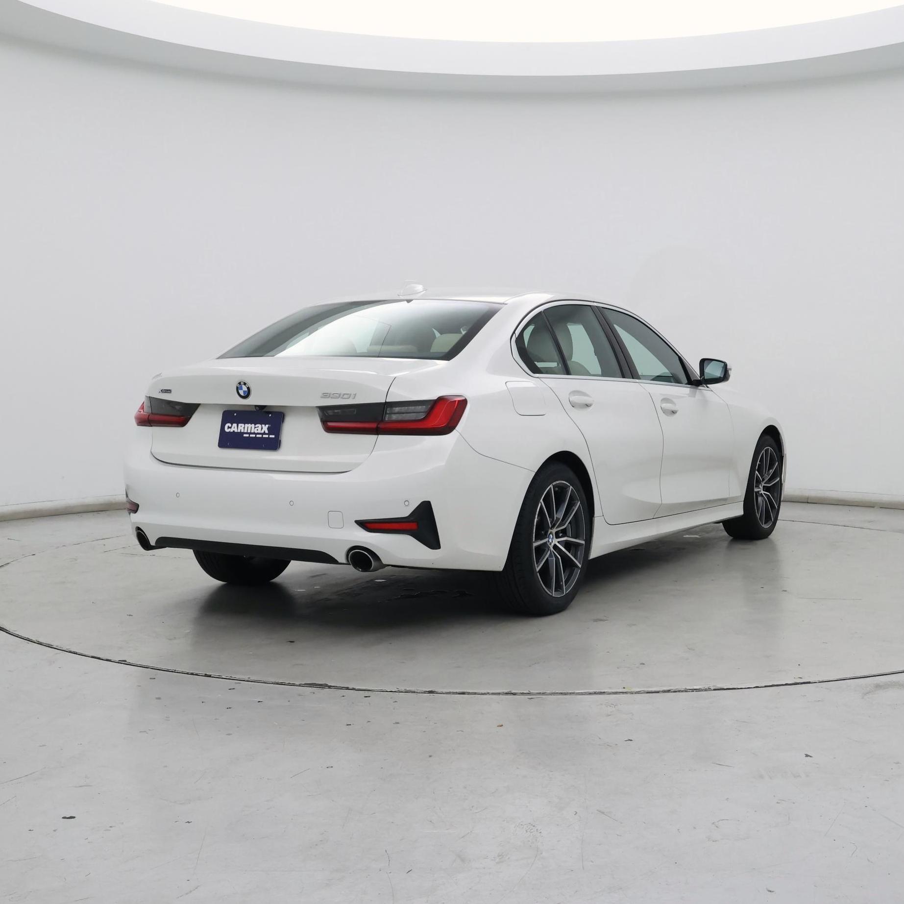 Thumbnail: 2019 BMW 3 Series - 8