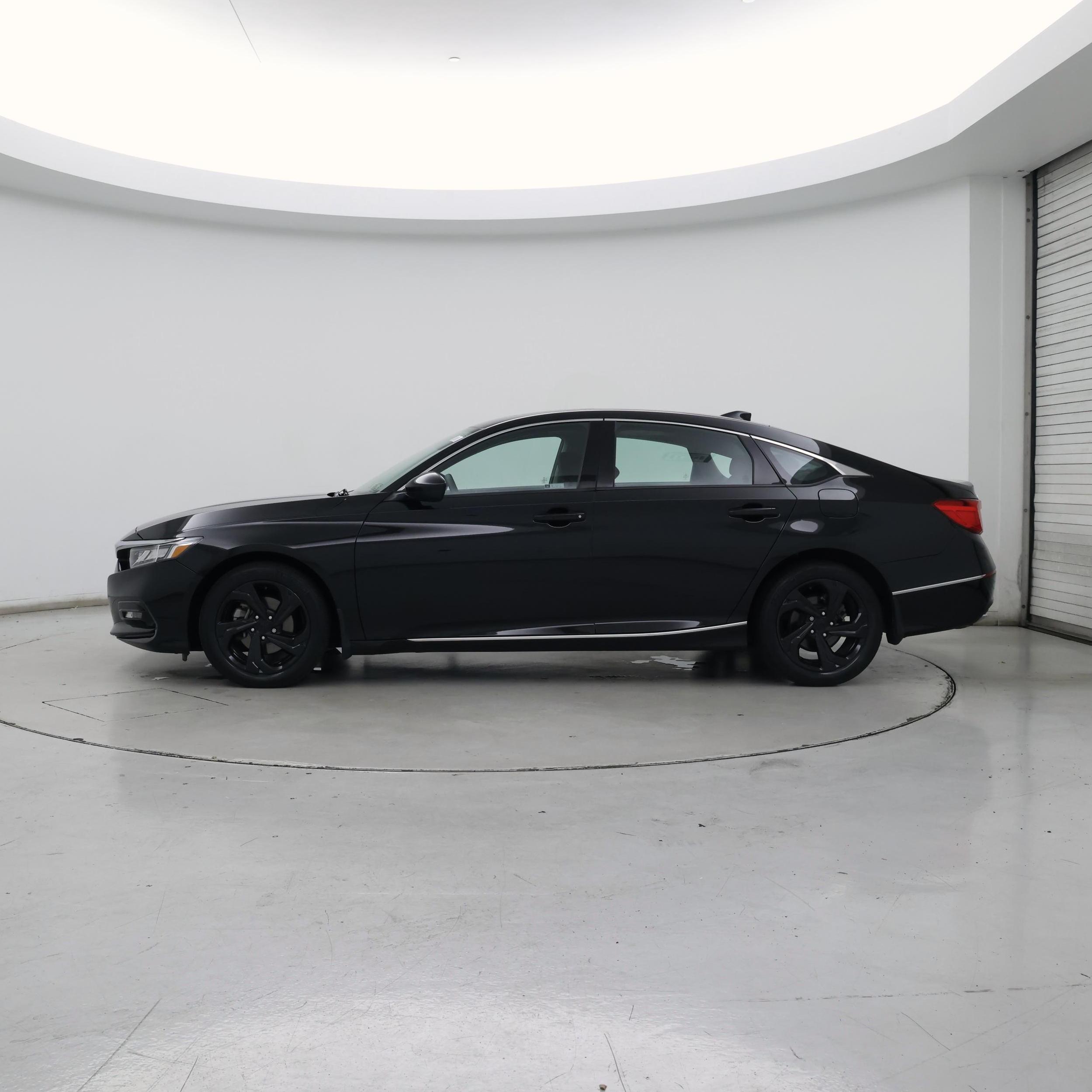 Thumbnail: 2018 Honda Accord - 3