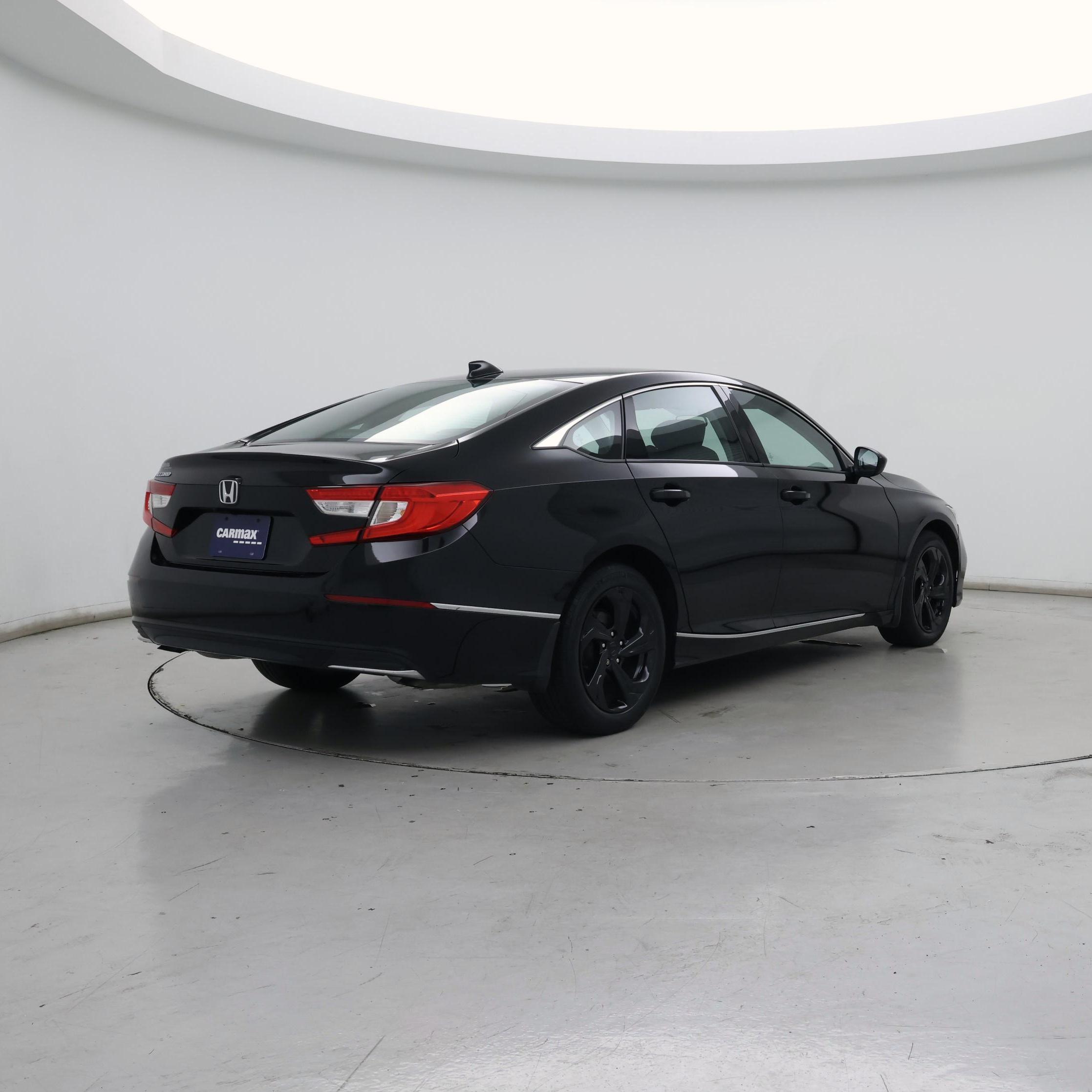 Thumbnail: 2018 Honda Accord - 8