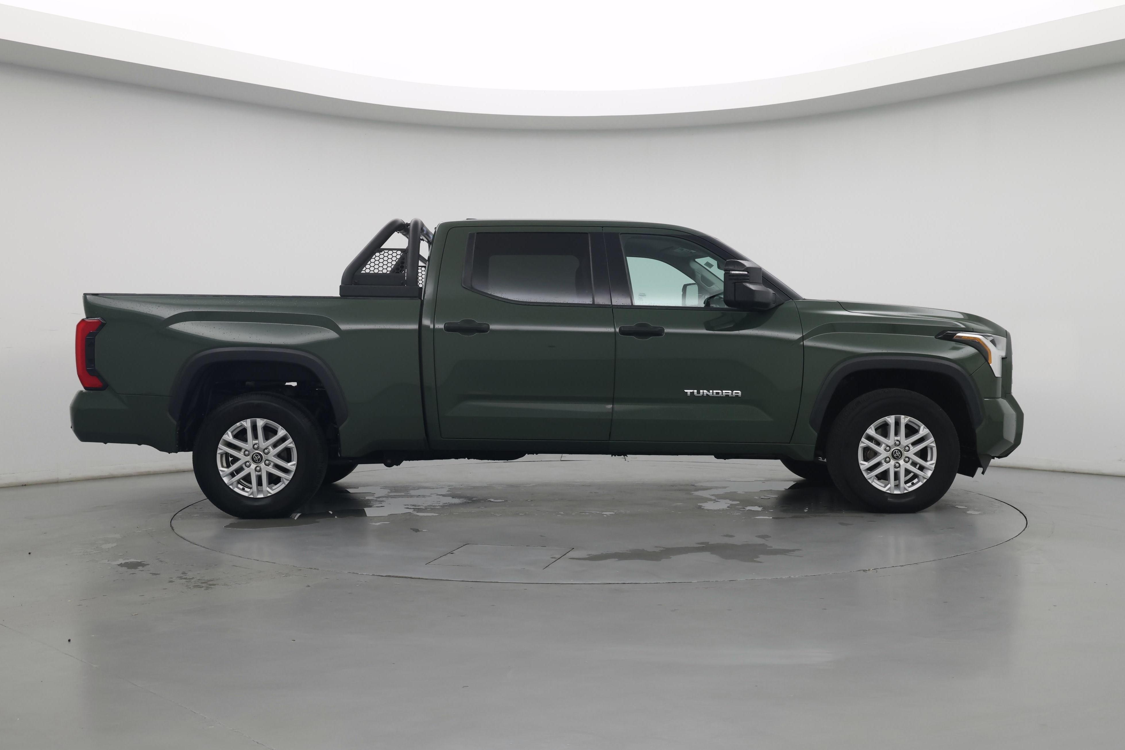 Thumbnail: 2022 Toyota Tundra - 7