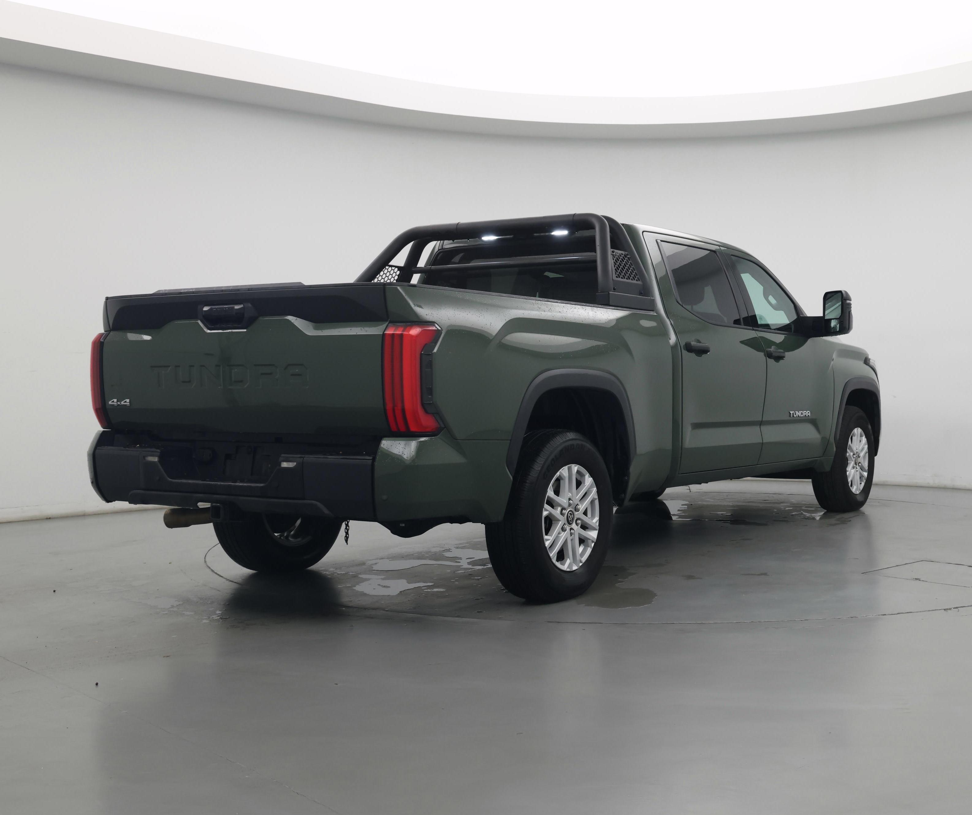 Thumbnail: 2022 Toyota Tundra - 8