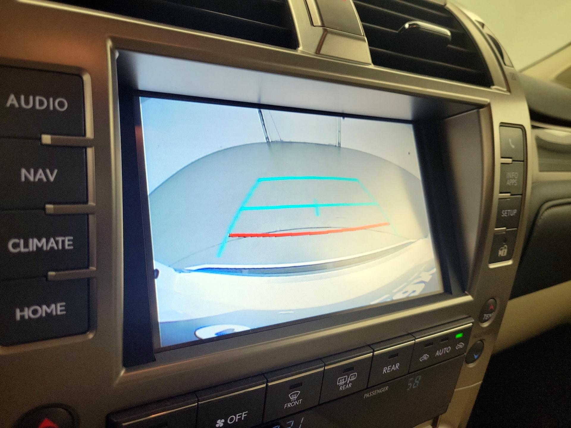 Thumbnail: 2021 Lexus GX - 15