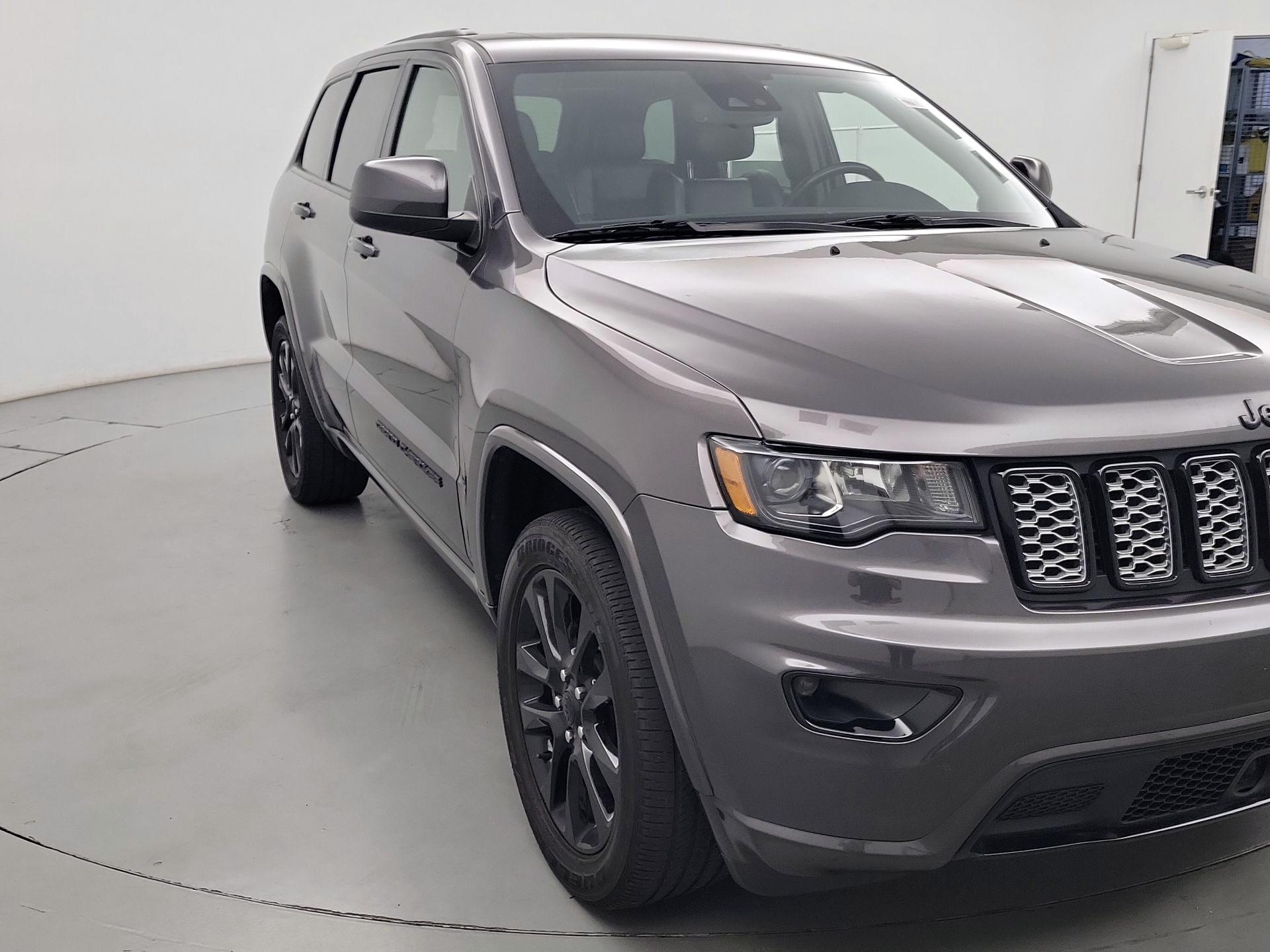 Thumbnail: 2020 Jeep Grand Cherokee - 1