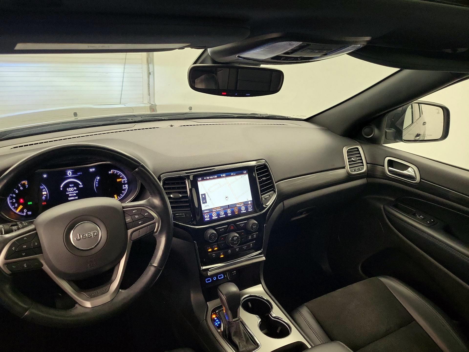 Thumbnail: 2020 Jeep Grand Cherokee - 9