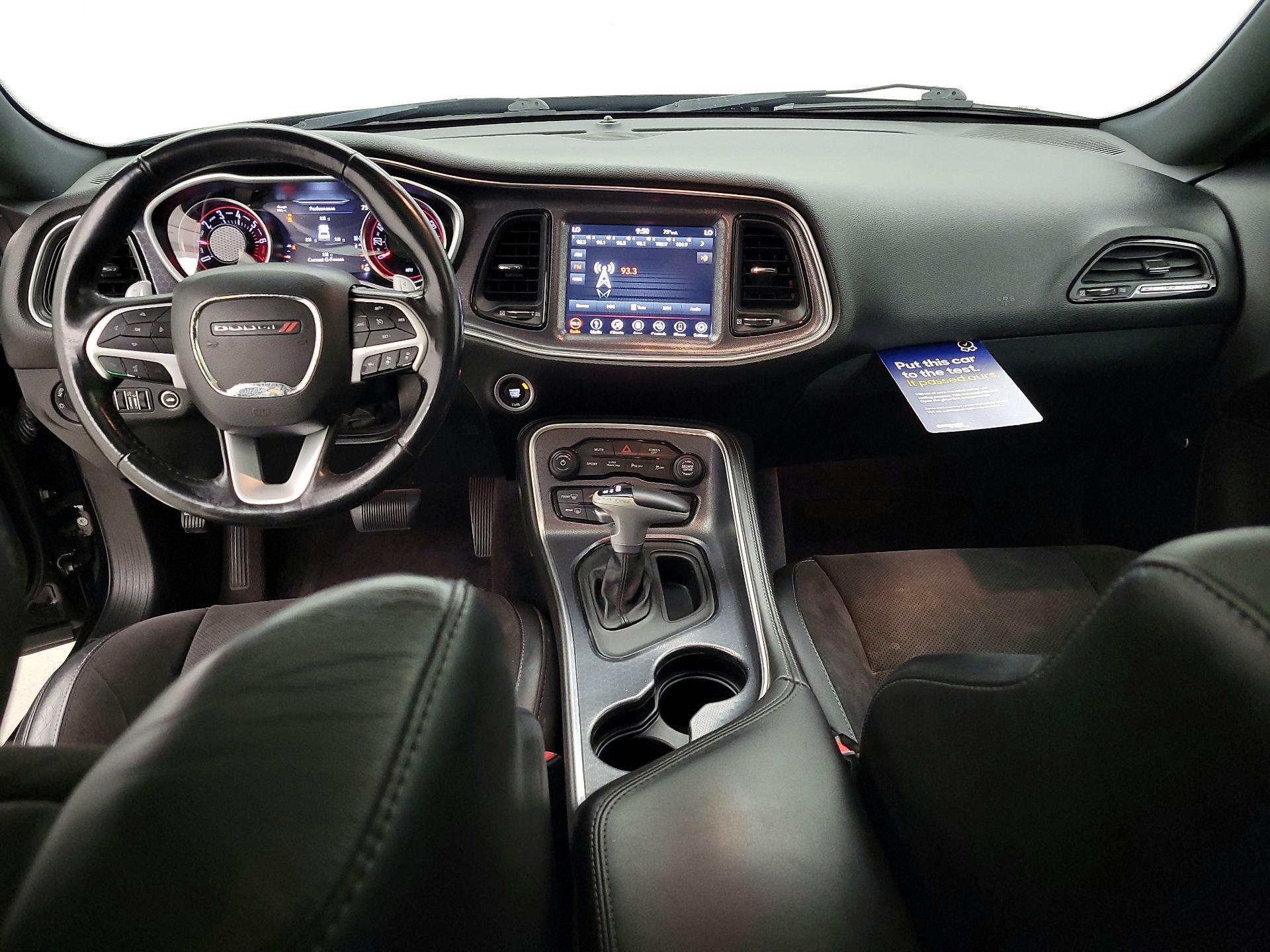 Thumbnail: 2018 Dodge Challenger - 9
