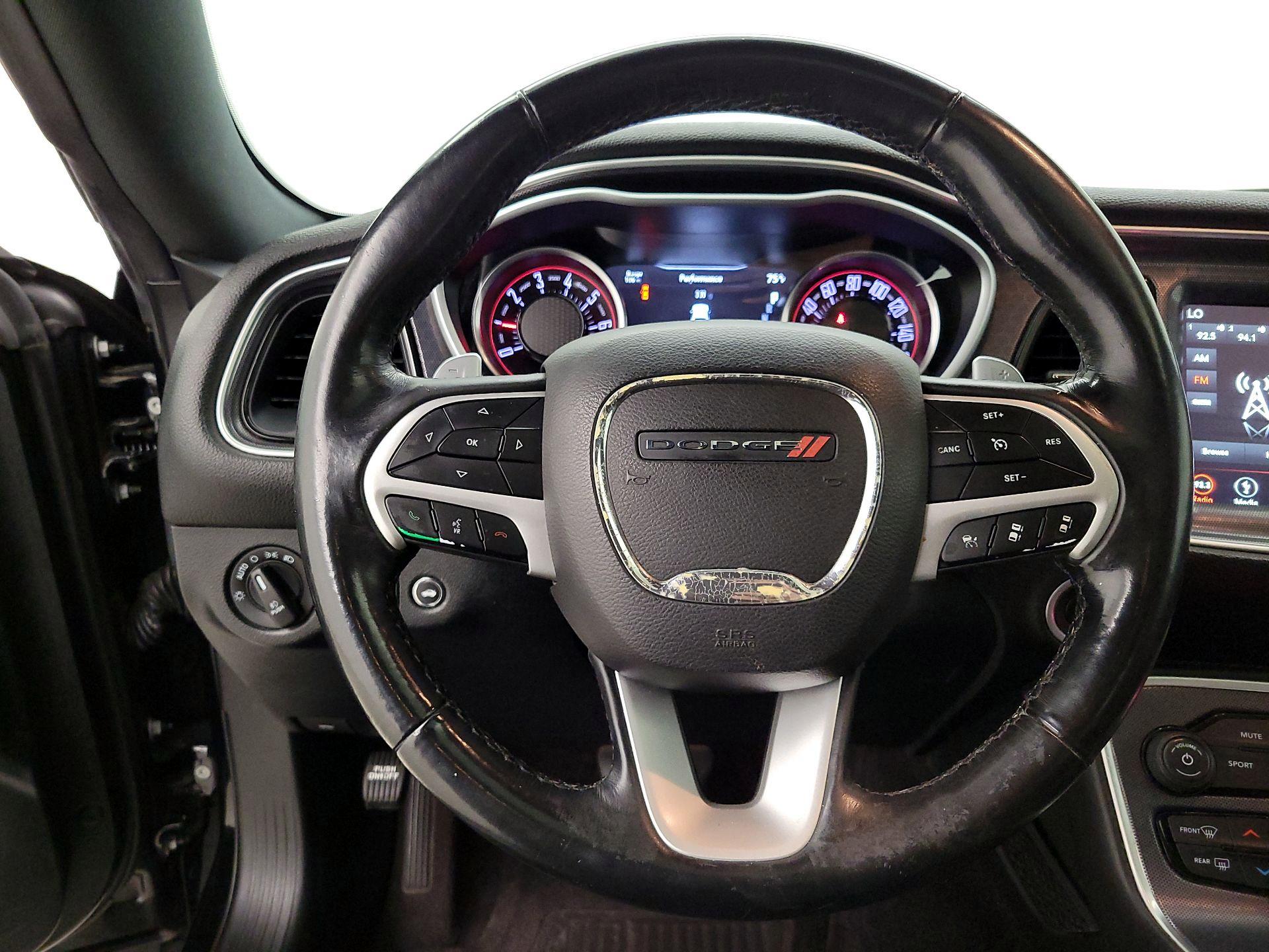 Thumbnail: 2018 Dodge Challenger - 10