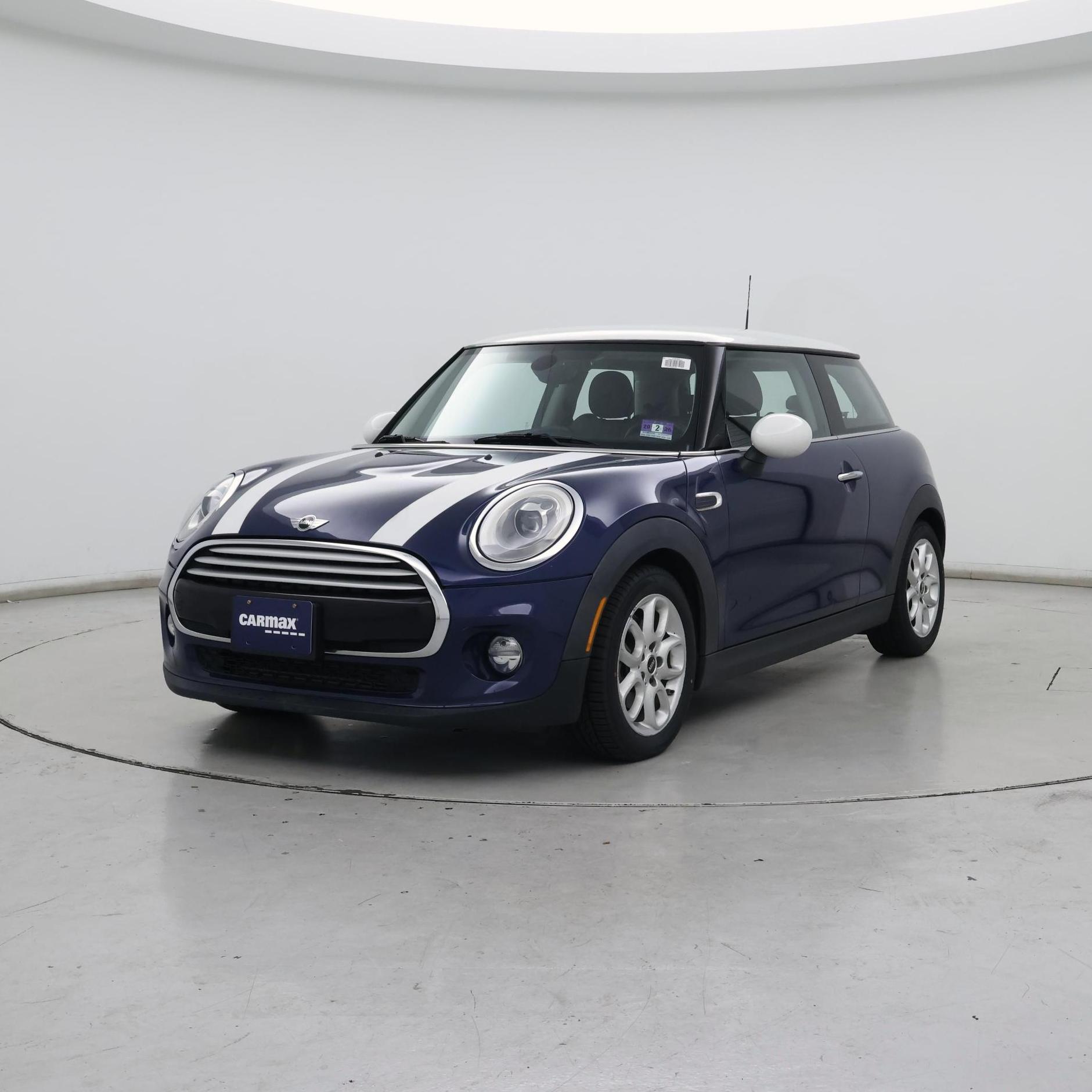 Thumbnail: 2015 MINI Cooper Hardtop - 4