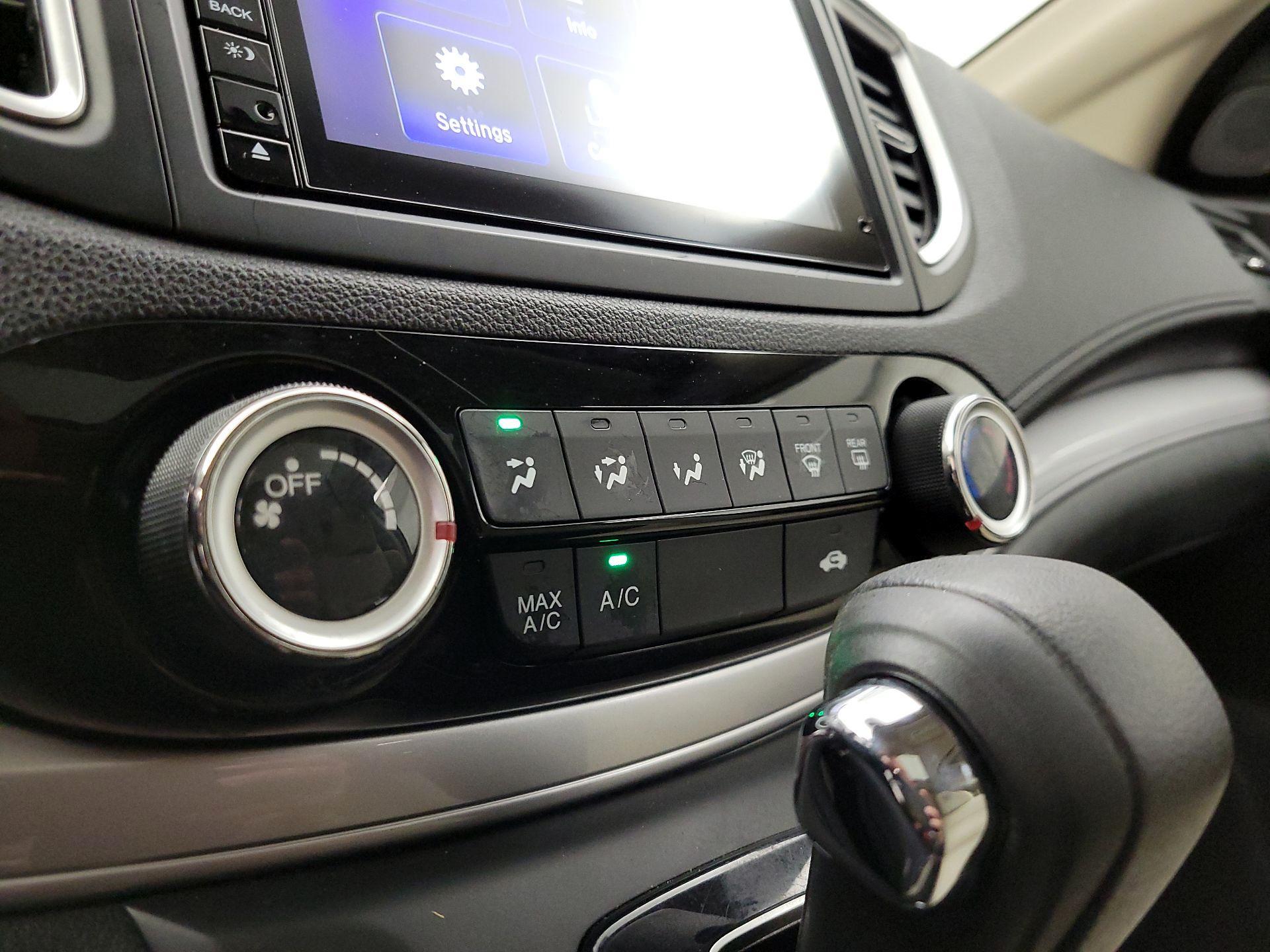 Thumbnail: 2015 Honda CR-V - 16