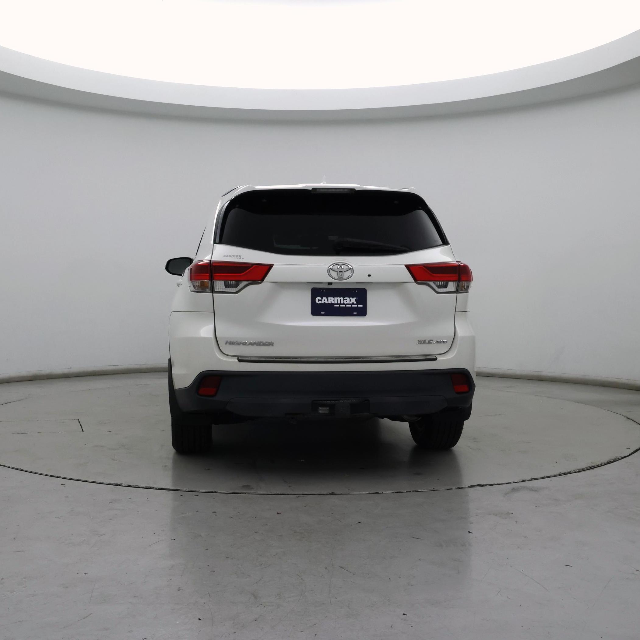 Thumbnail: 2017 Toyota Highlander - 6