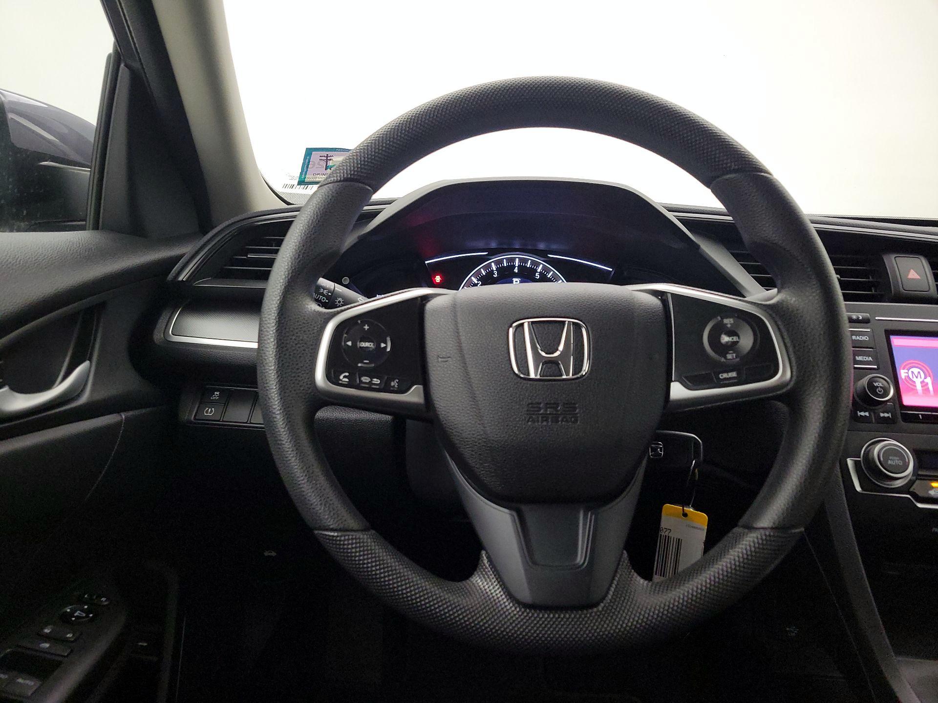 Thumbnail: 2017 Honda Civic - 10