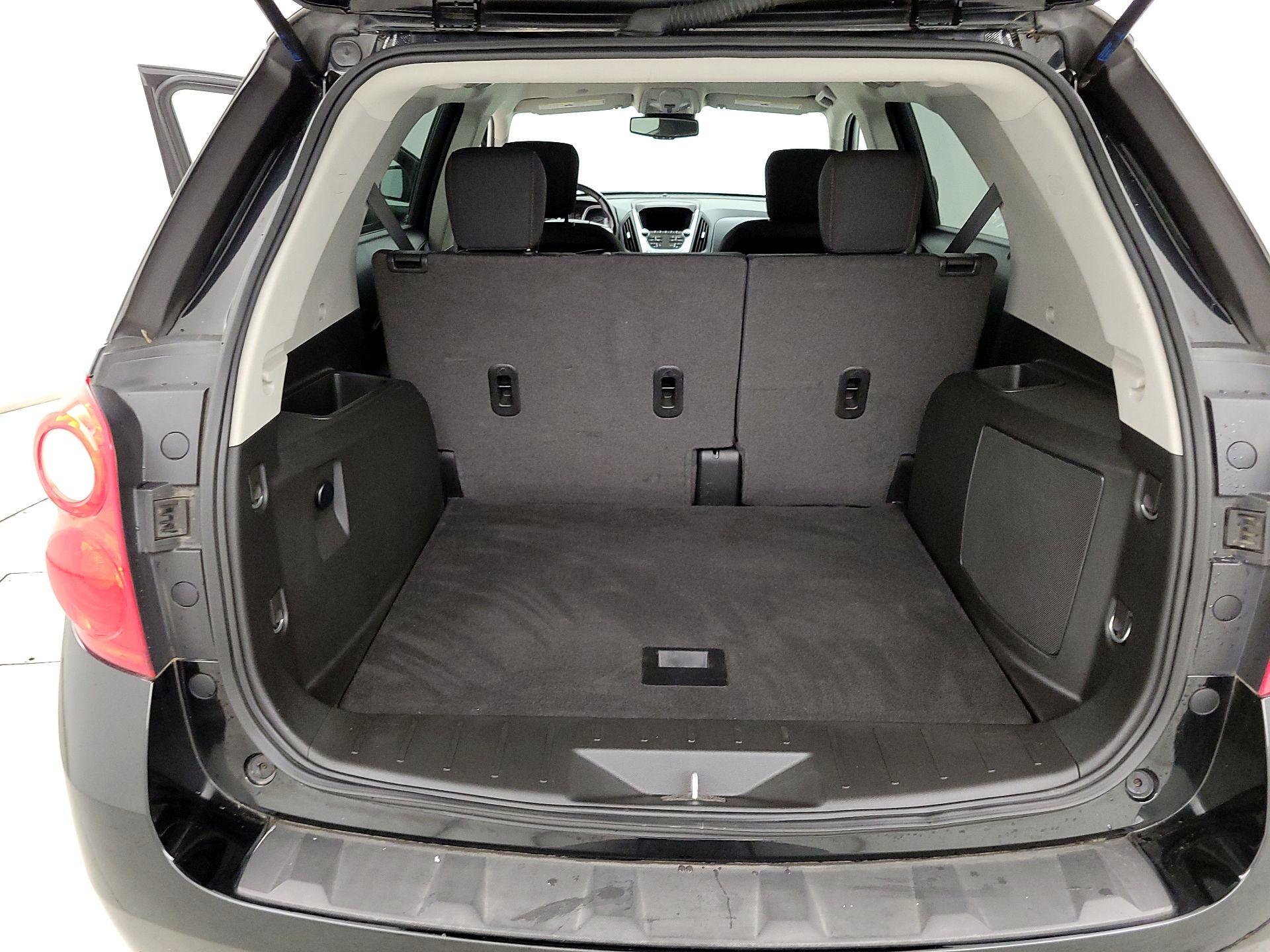 Thumbnail: 2015 Chevrolet Equinox - 19