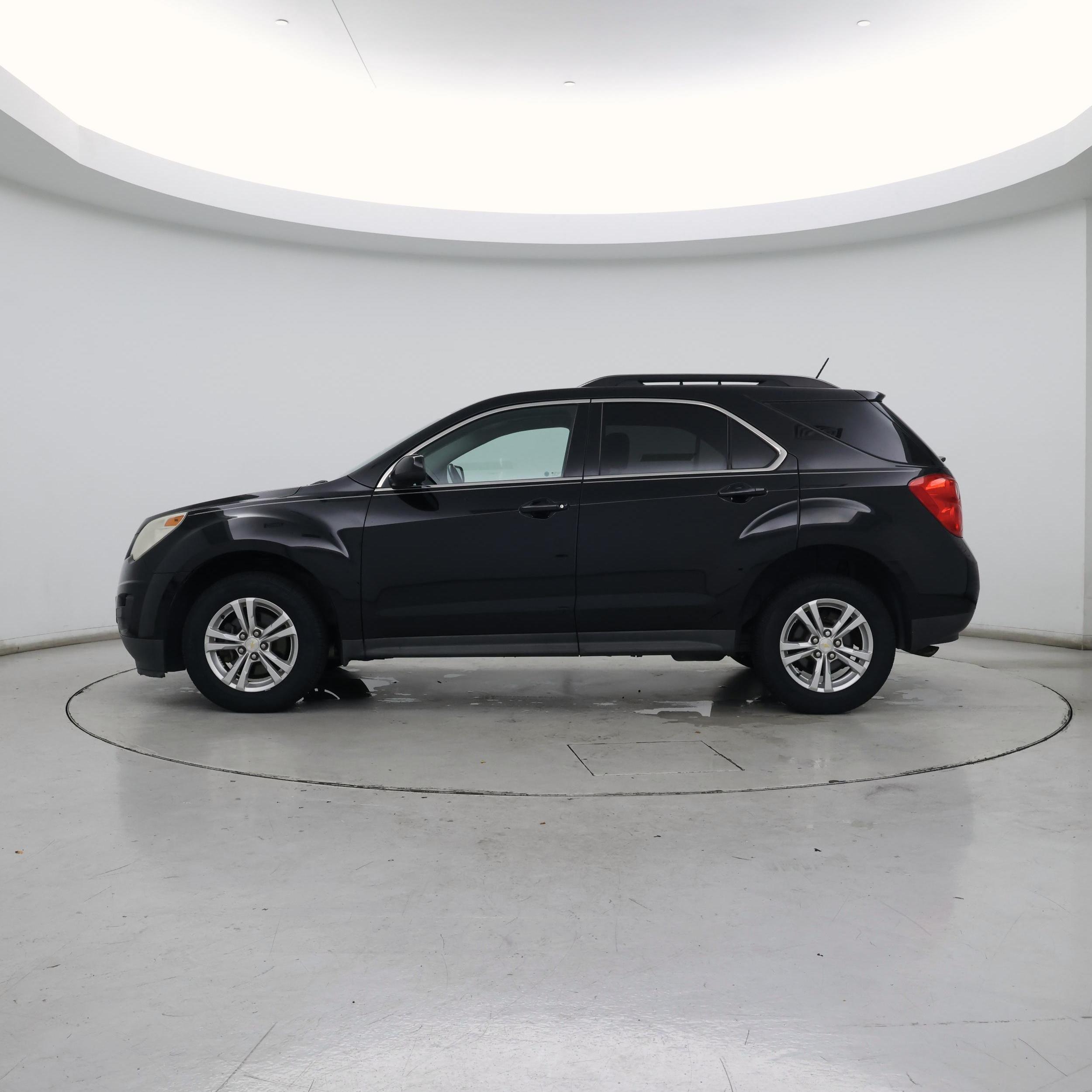 Thumbnail: 2015 Chevrolet Equinox - 3