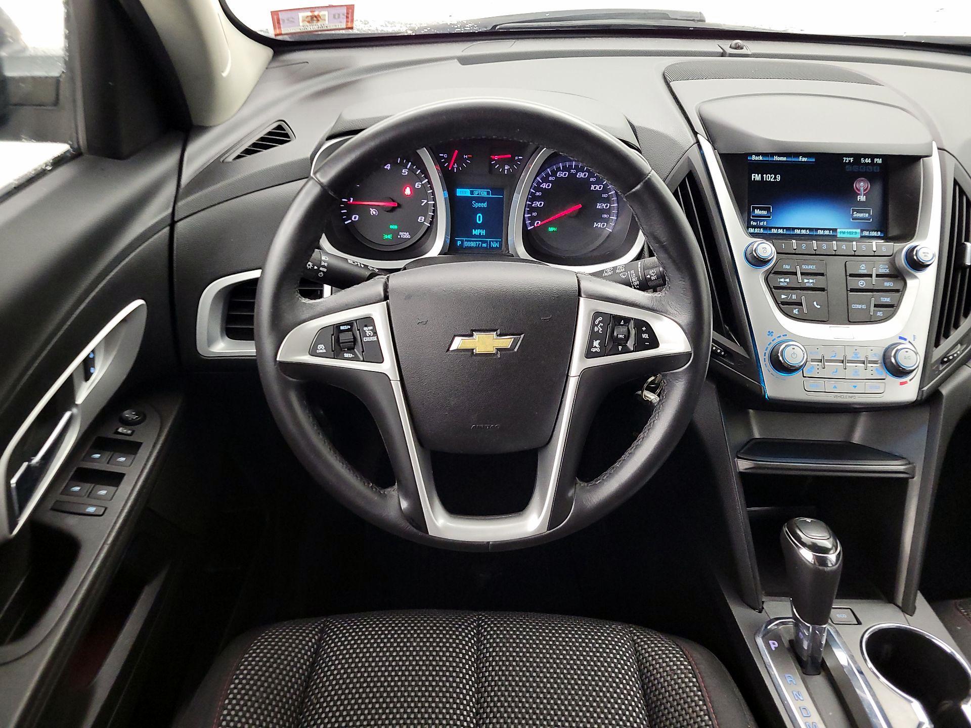 Thumbnail: 2017 Chevrolet Equinox - 10