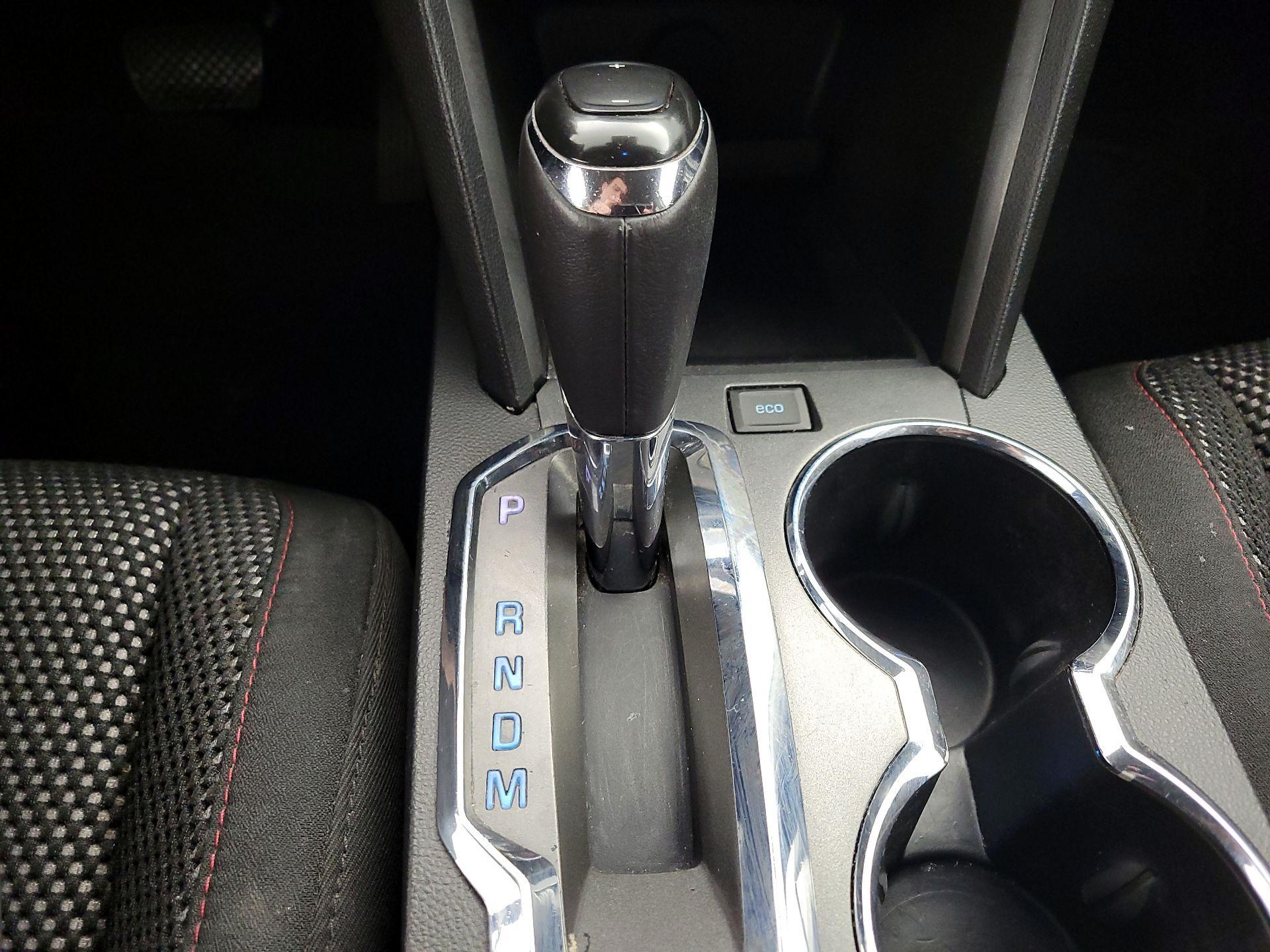 Thumbnail: 2017 Chevrolet Equinox - 16