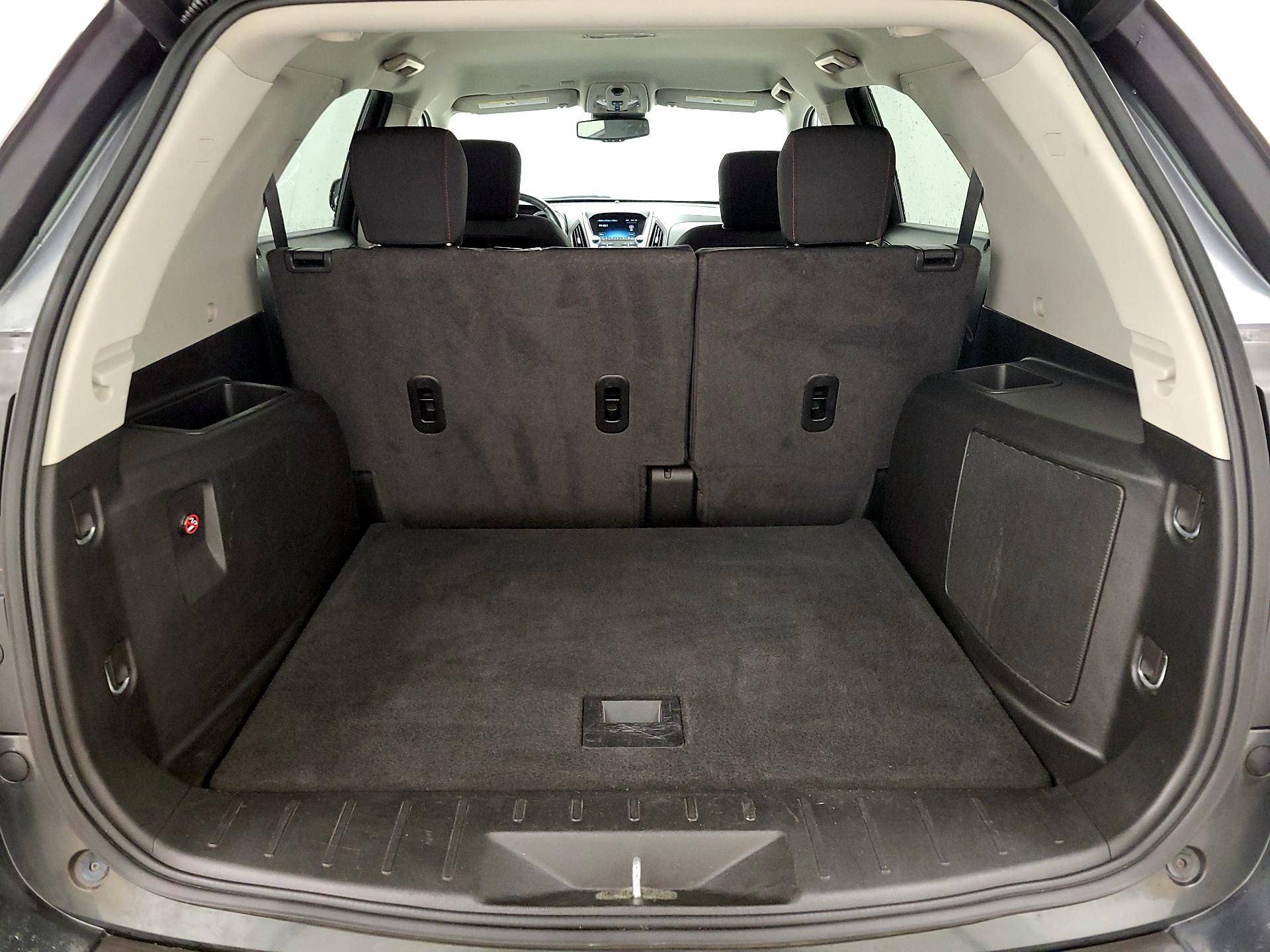 Thumbnail: 2017 Chevrolet Equinox - 18