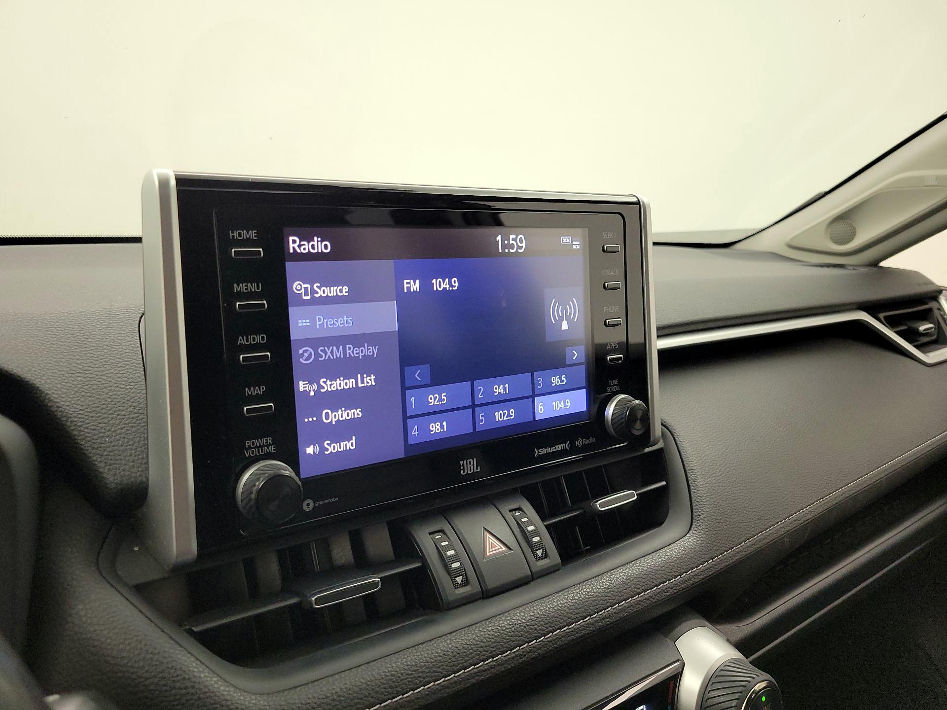 Thumbnail: 2019 Toyota RAV4 - 15