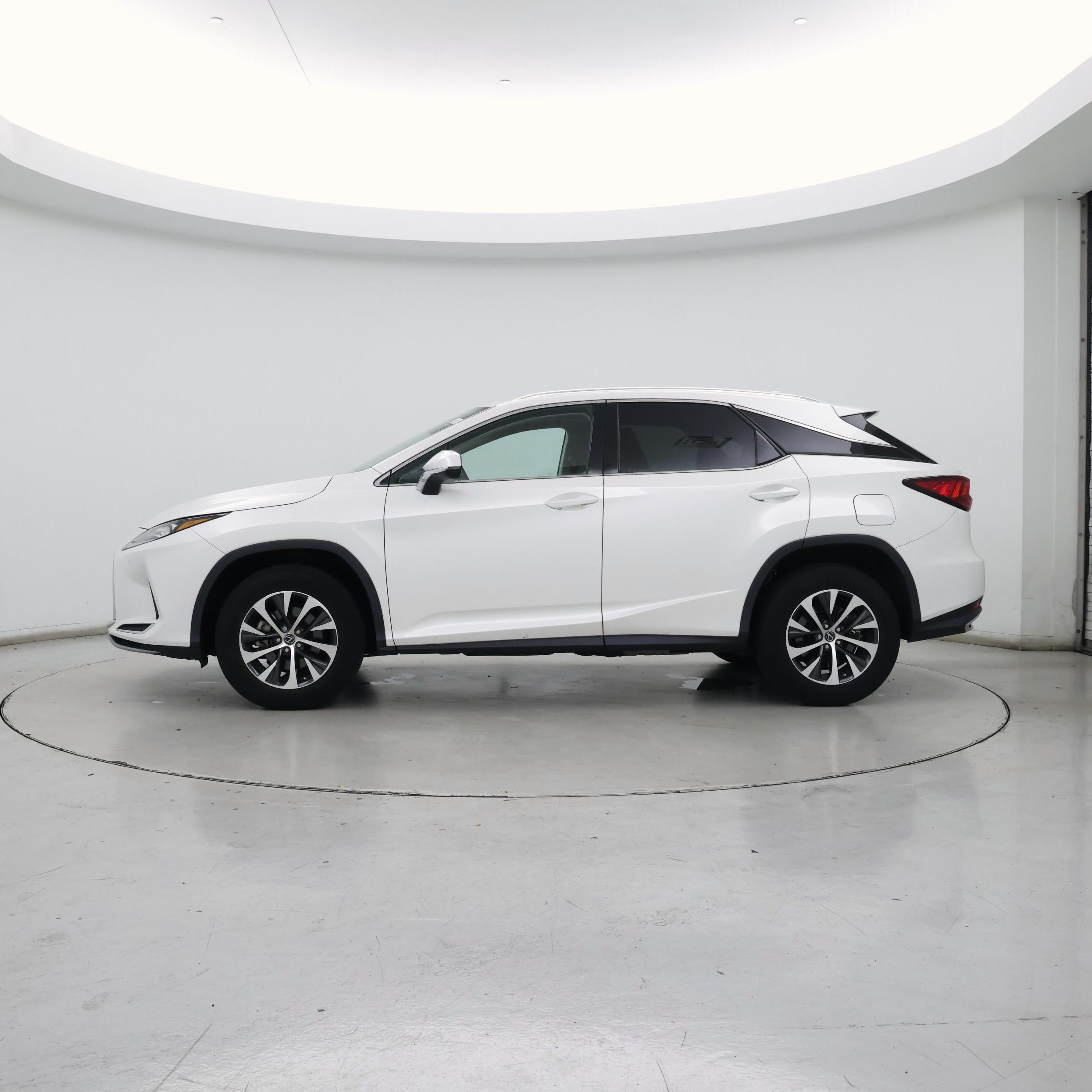 Thumbnail: 2021 Lexus RX - 3