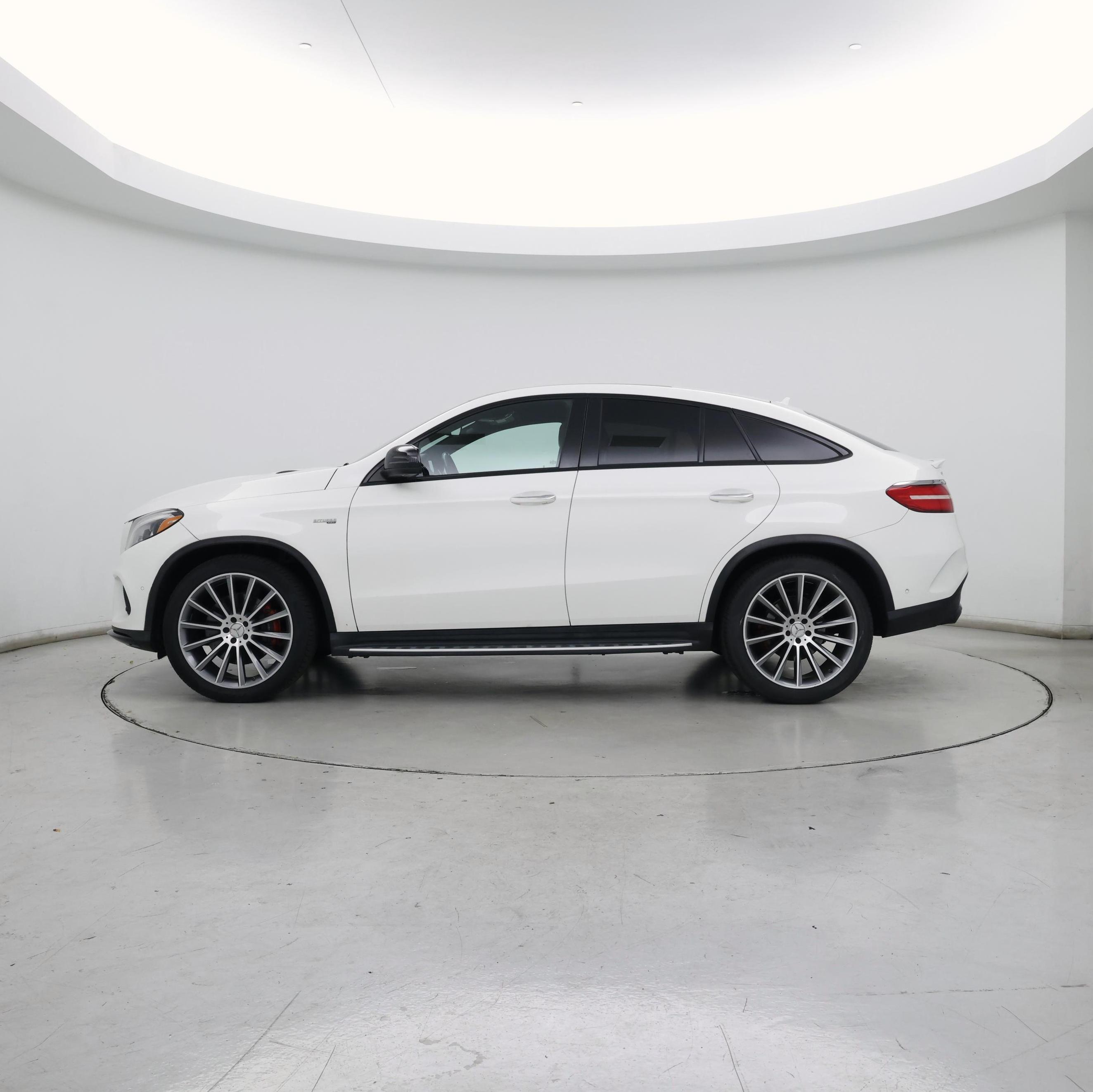Thumbnail: 2018 Mercedes-Benz GLE - 3
