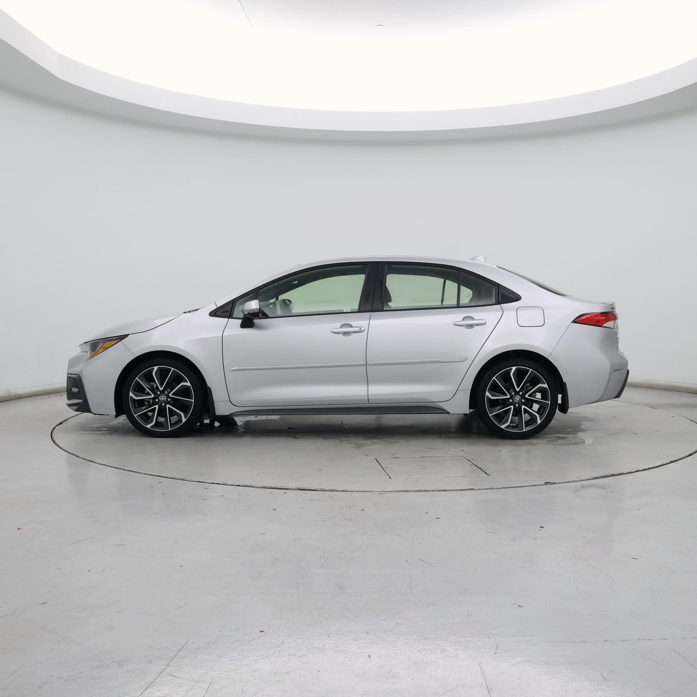 Thumbnail: 2022 Toyota Corolla - 3