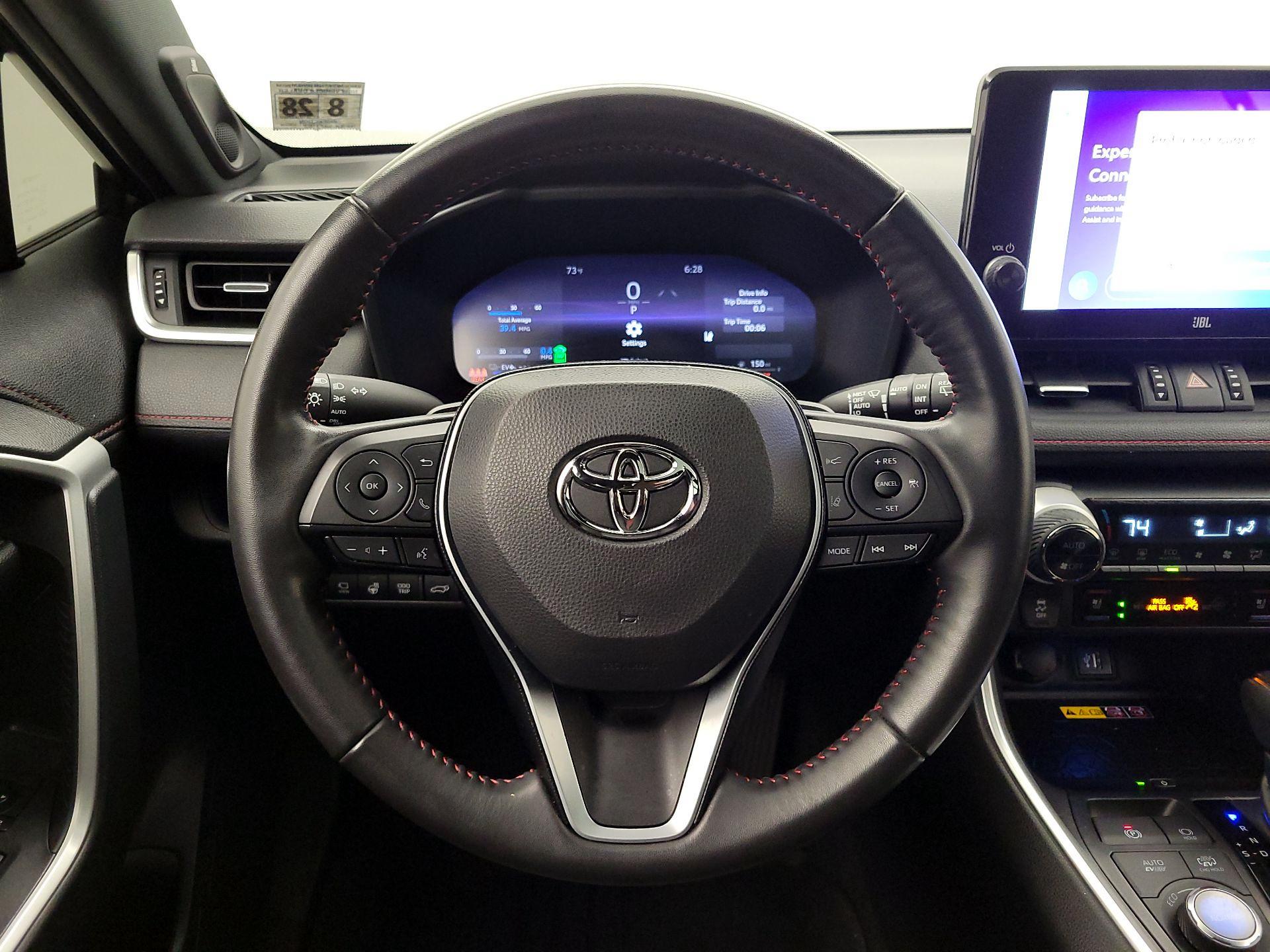 Thumbnail: 2023 Toyota RAV4 - 10