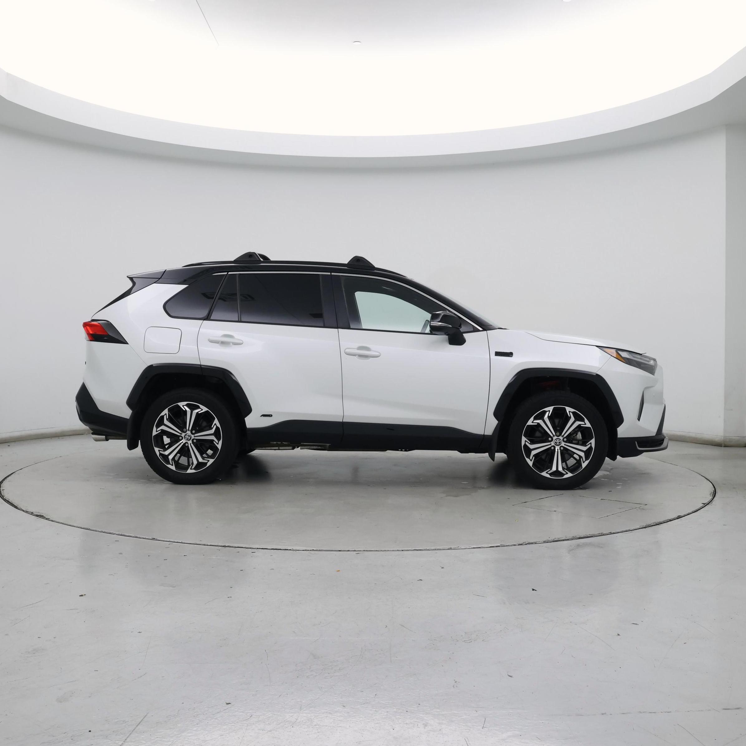 Thumbnail: 2023 Toyota RAV4 - 7