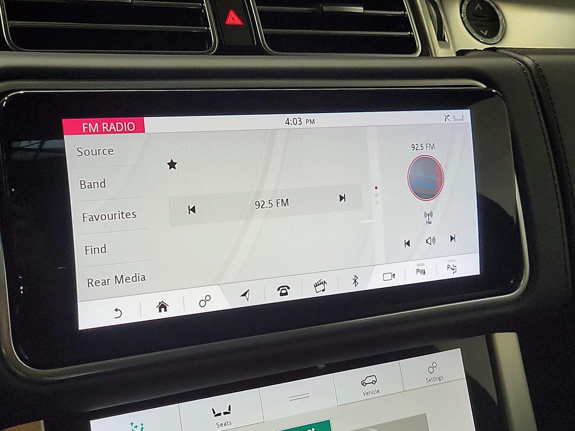 Thumbnail: 2019 Land Rover Range Rover - 14