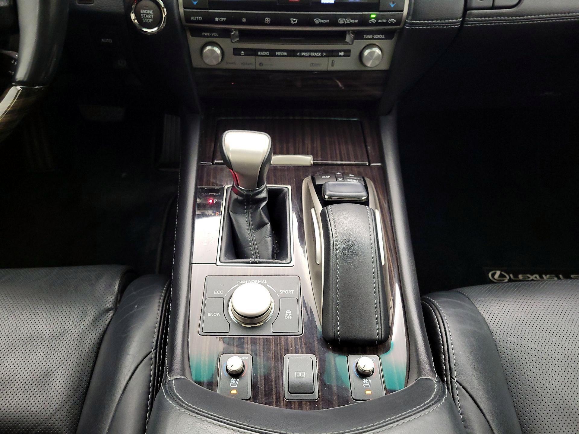 Thumbnail: 2017 Lexus LS - 18