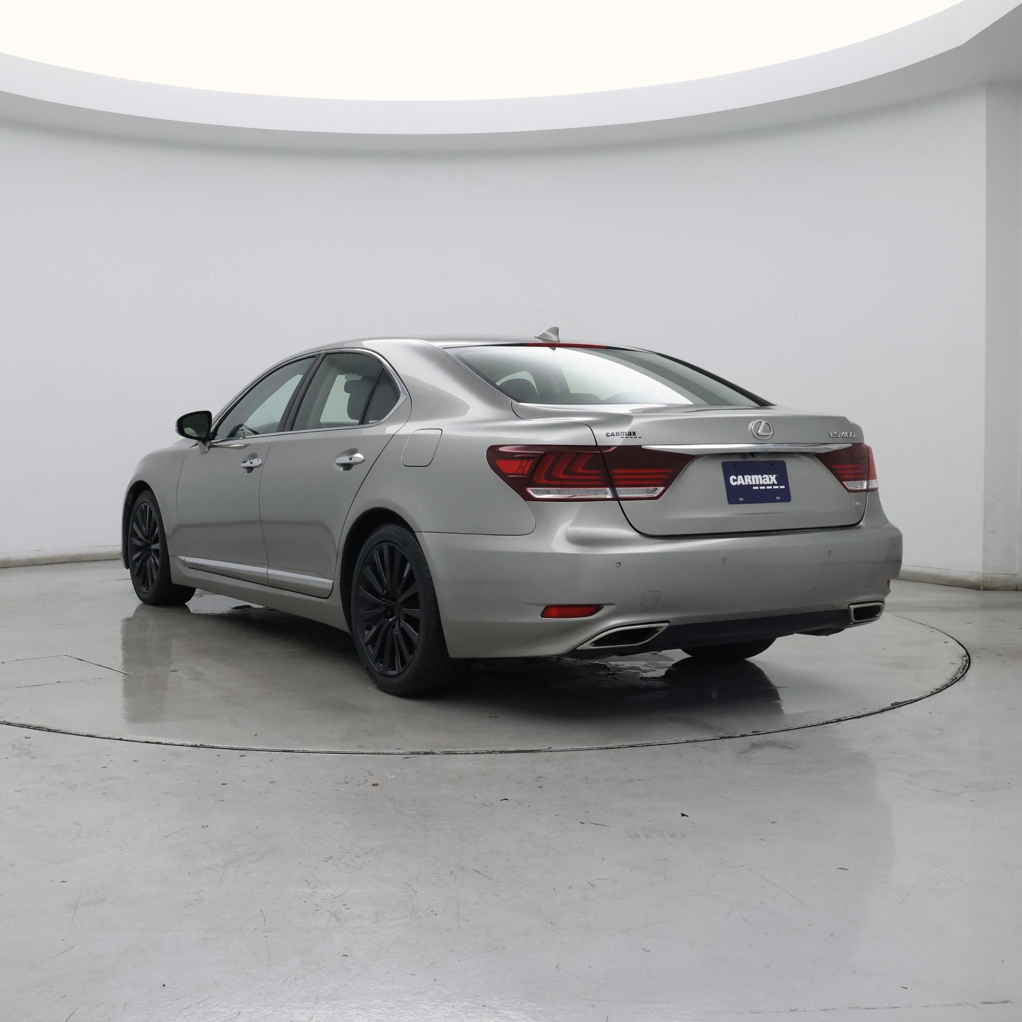 Thumbnail: 2017 Lexus LS - 2
