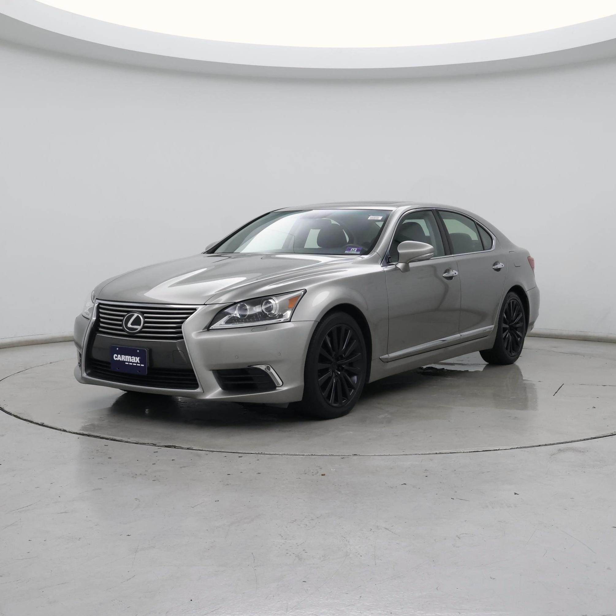Thumbnail: 2017 Lexus LS - 4