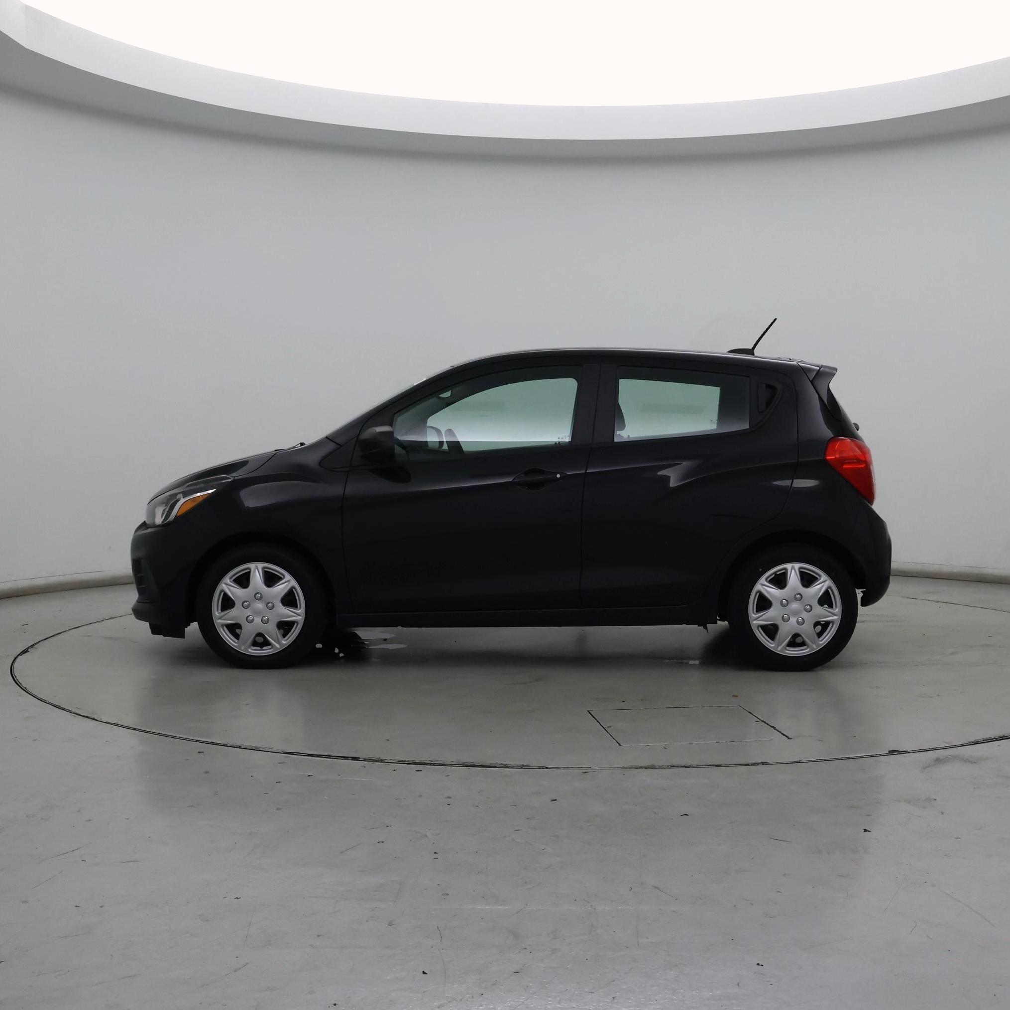Thumbnail: 2016 Chevrolet Spark - 3