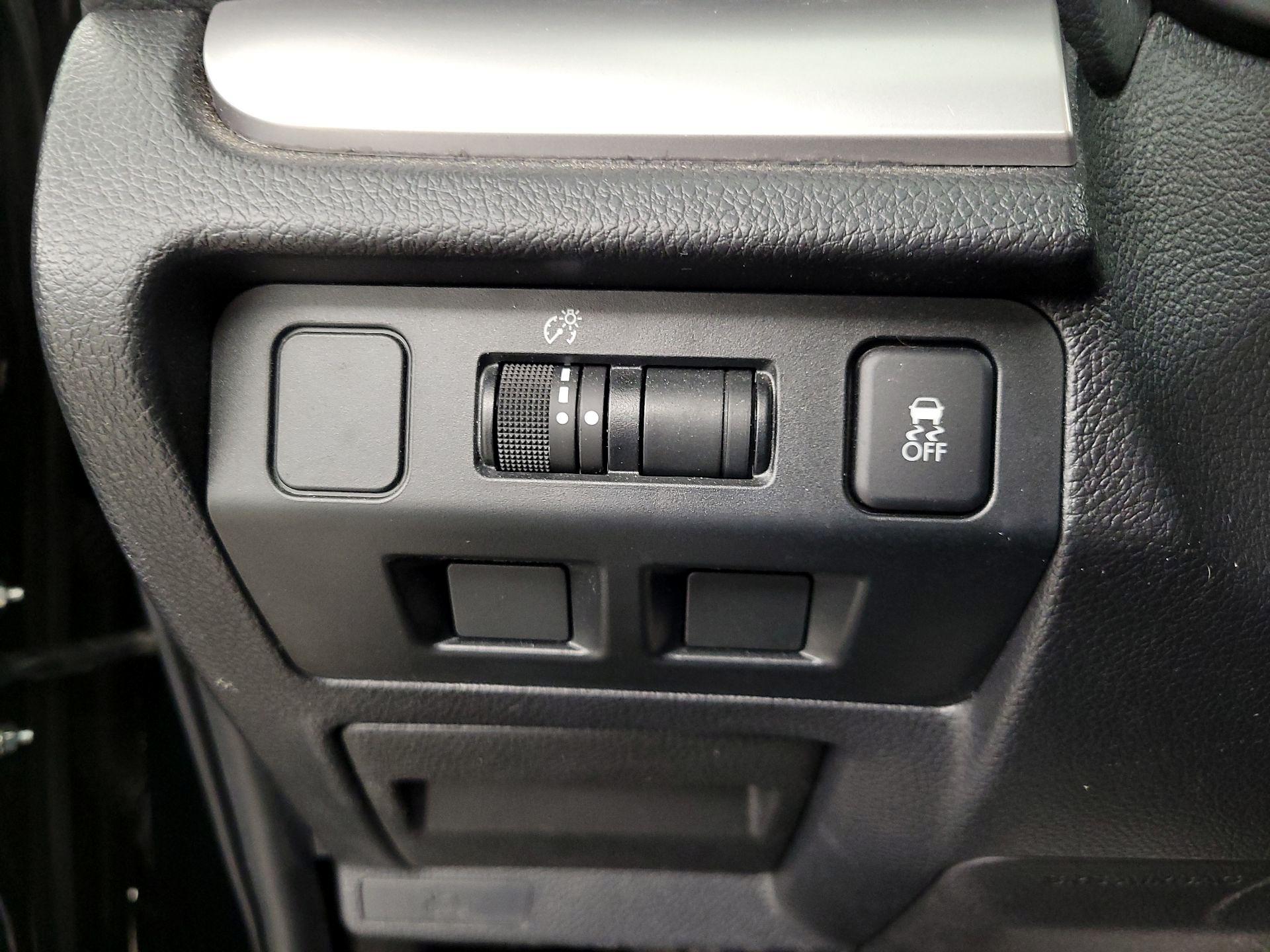 Thumbnail: 2016 Subaru Forester - 13