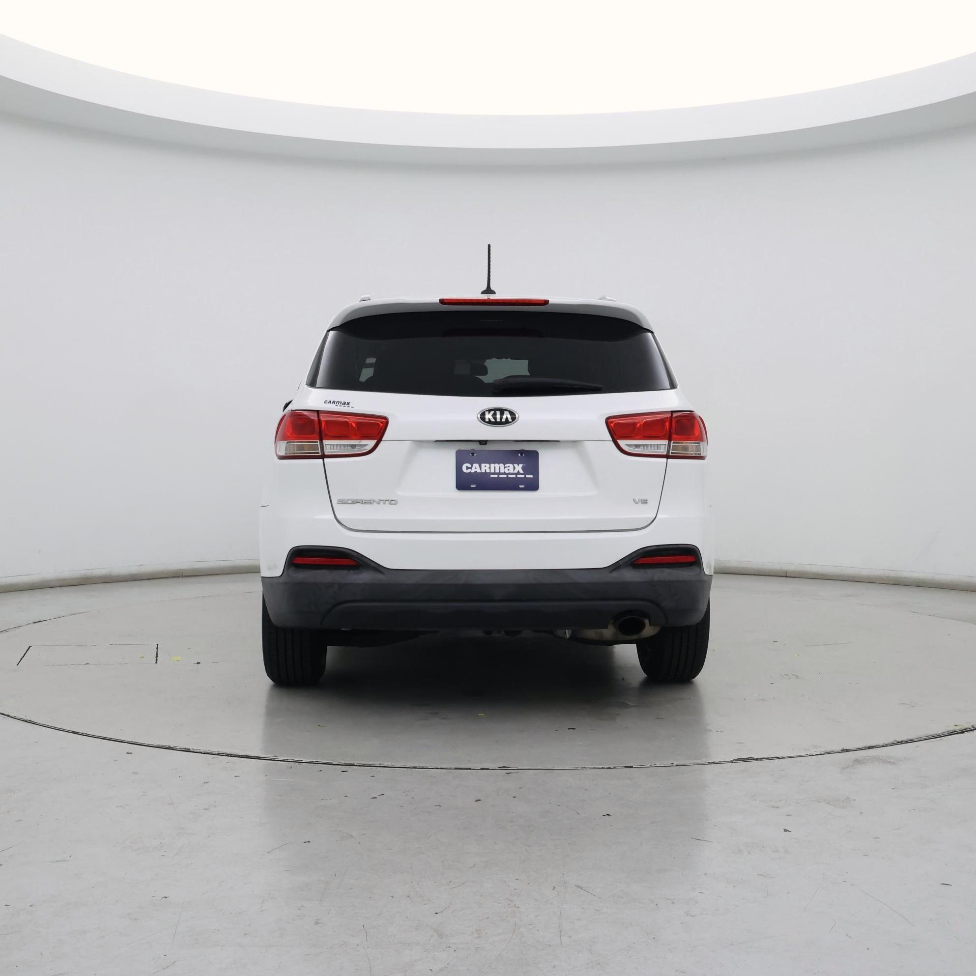 Thumbnail: 2017 Kia Sorento - 6