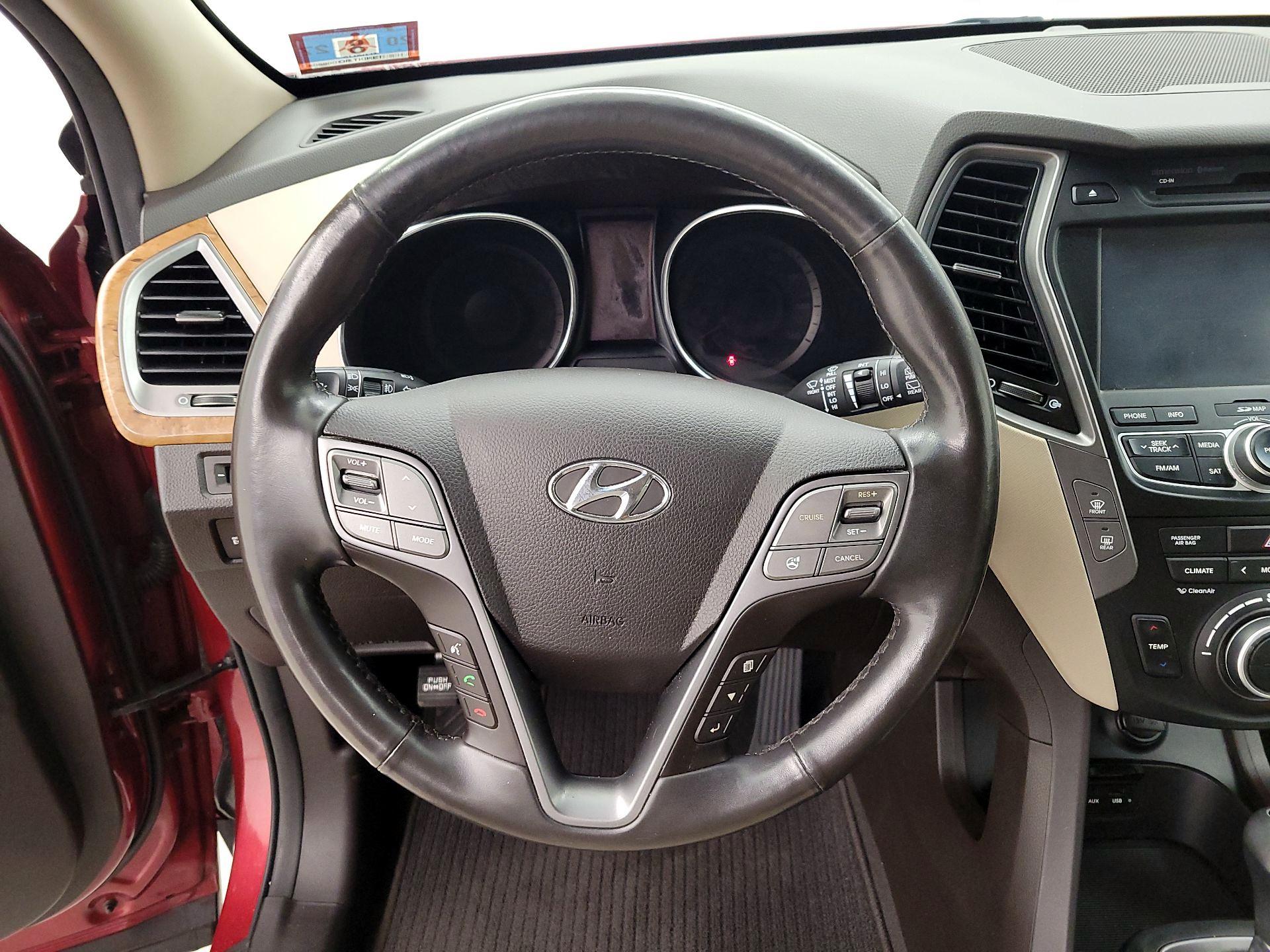 Thumbnail: 2014 Hyundai Santa Fe - 10