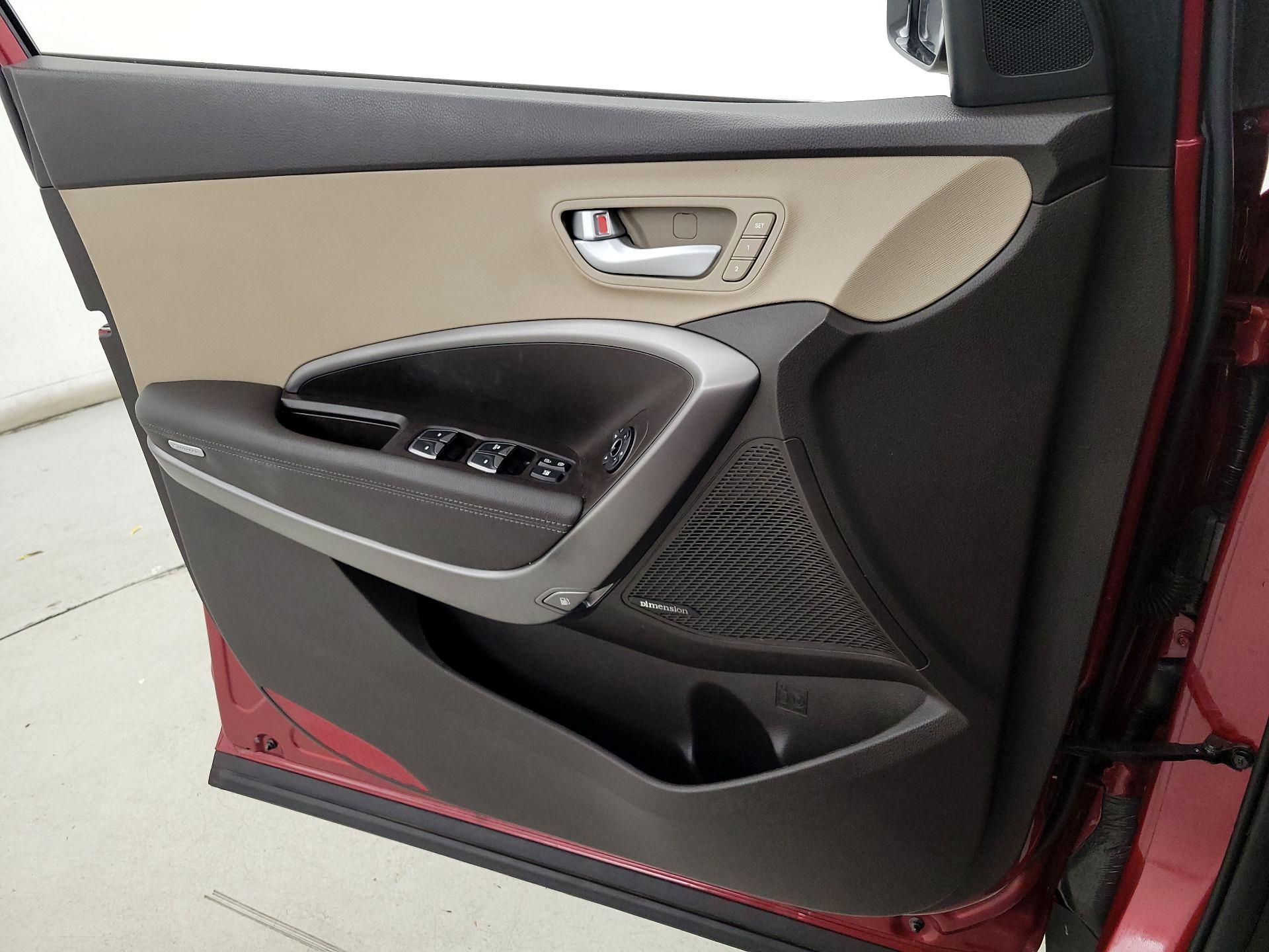 Thumbnail: 2014 Hyundai Santa Fe - 12