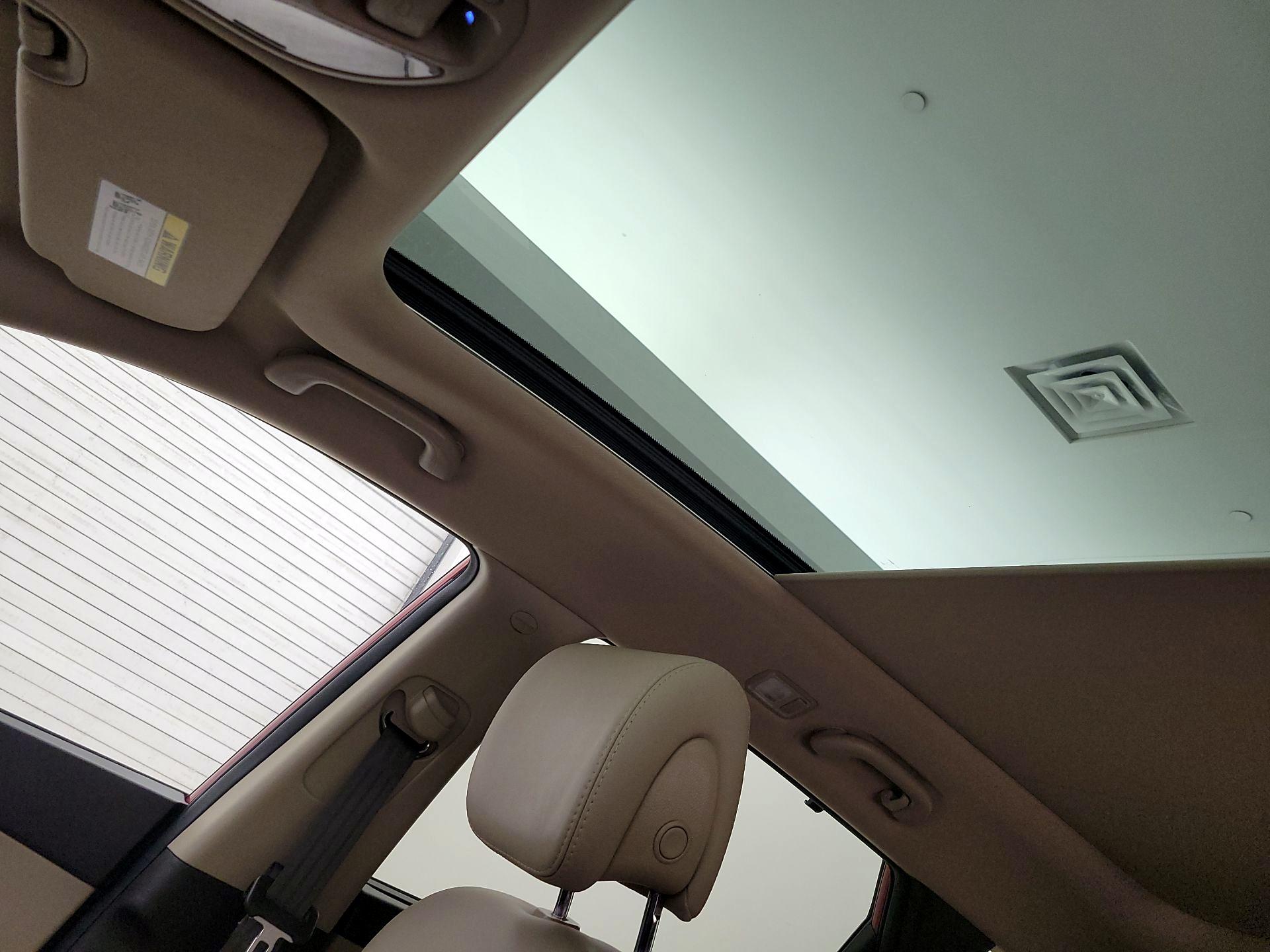 Thumbnail: 2014 Hyundai Santa Fe - 20