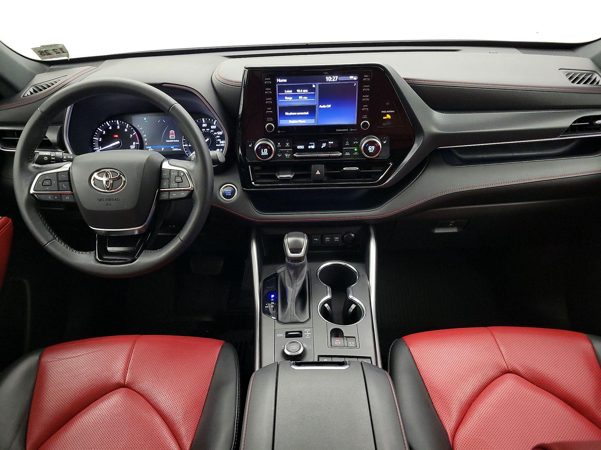 Thumbnail: 2021 Toyota Highlander - 9