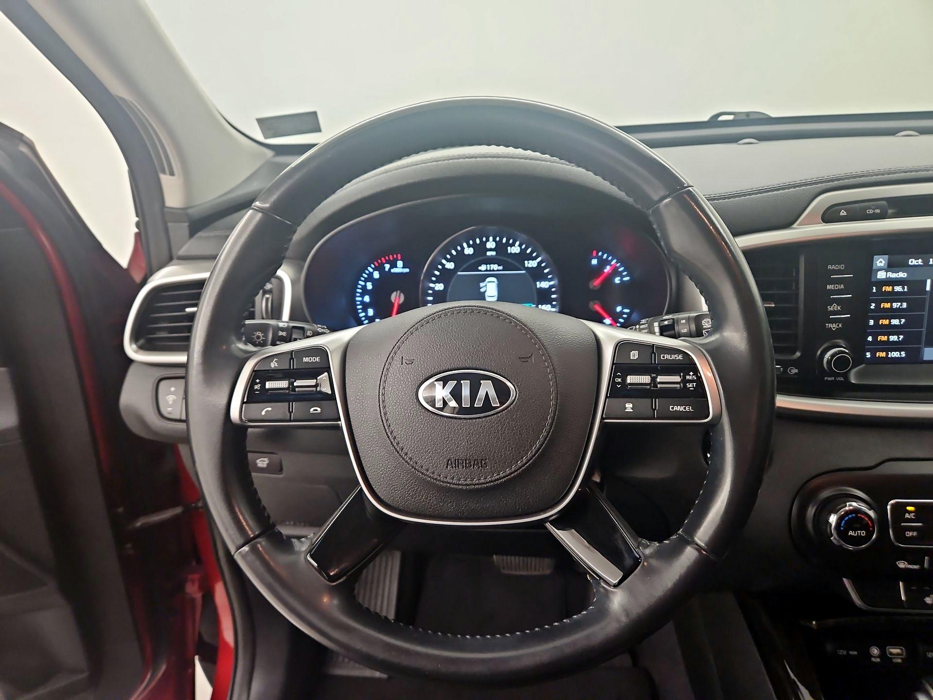 Thumbnail: 2019 Kia Sorento - 10