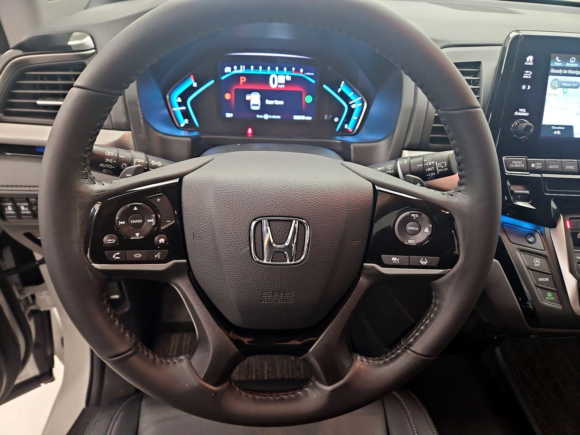 Thumbnail: 2023 Honda Odyssey - 10